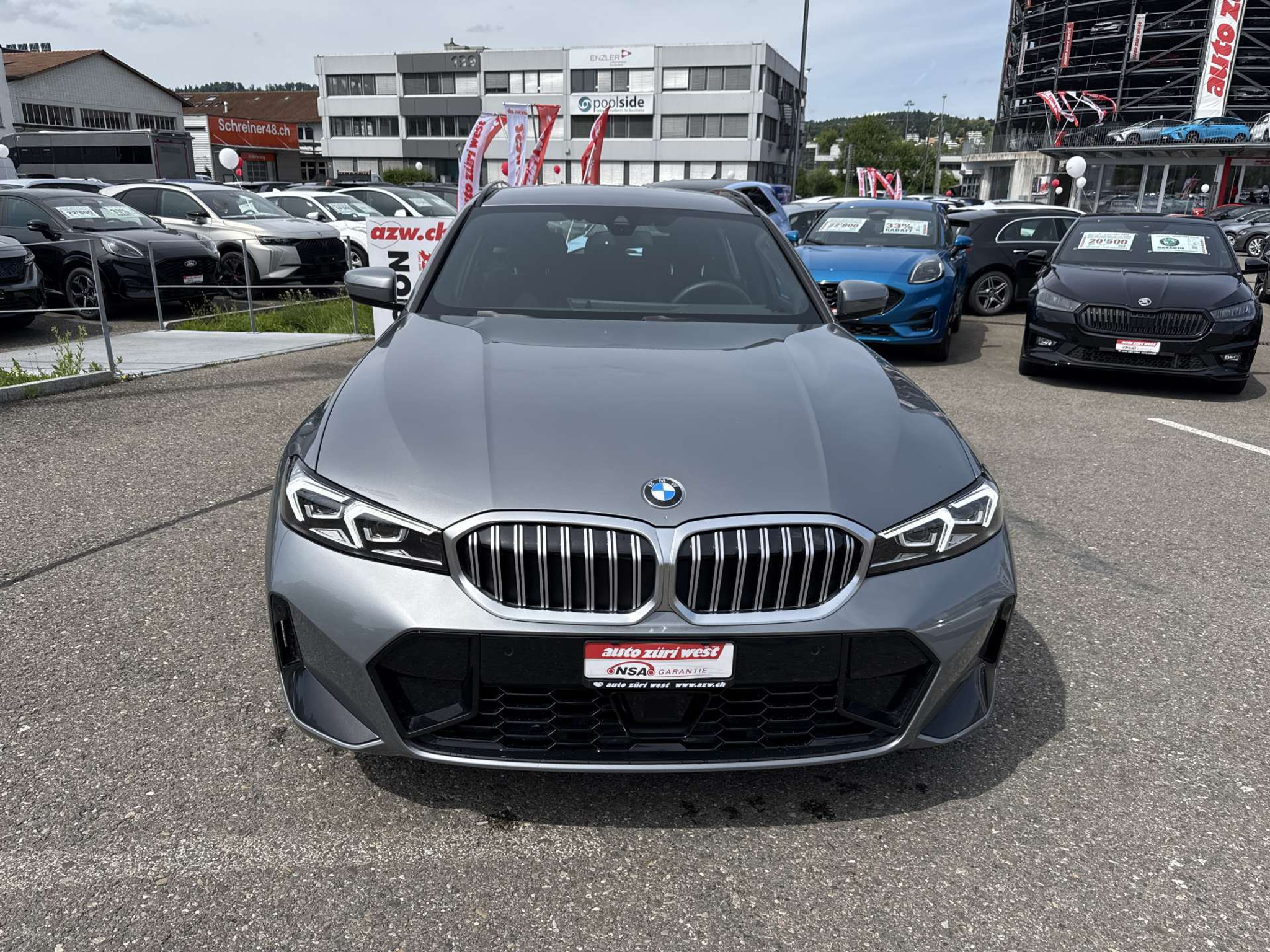 listing desktop thumbnail image 13