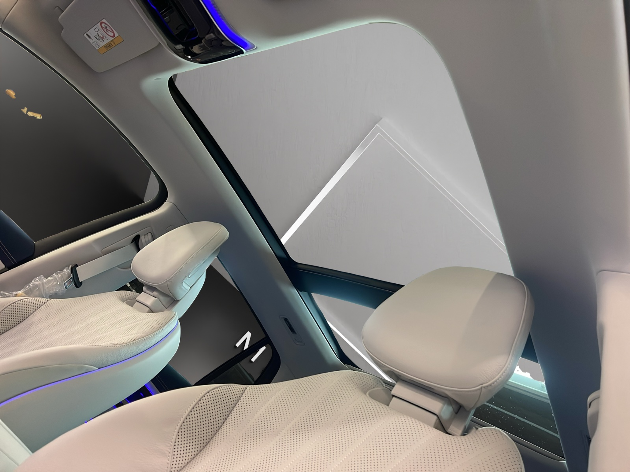 listing desktop thumbnail image 9