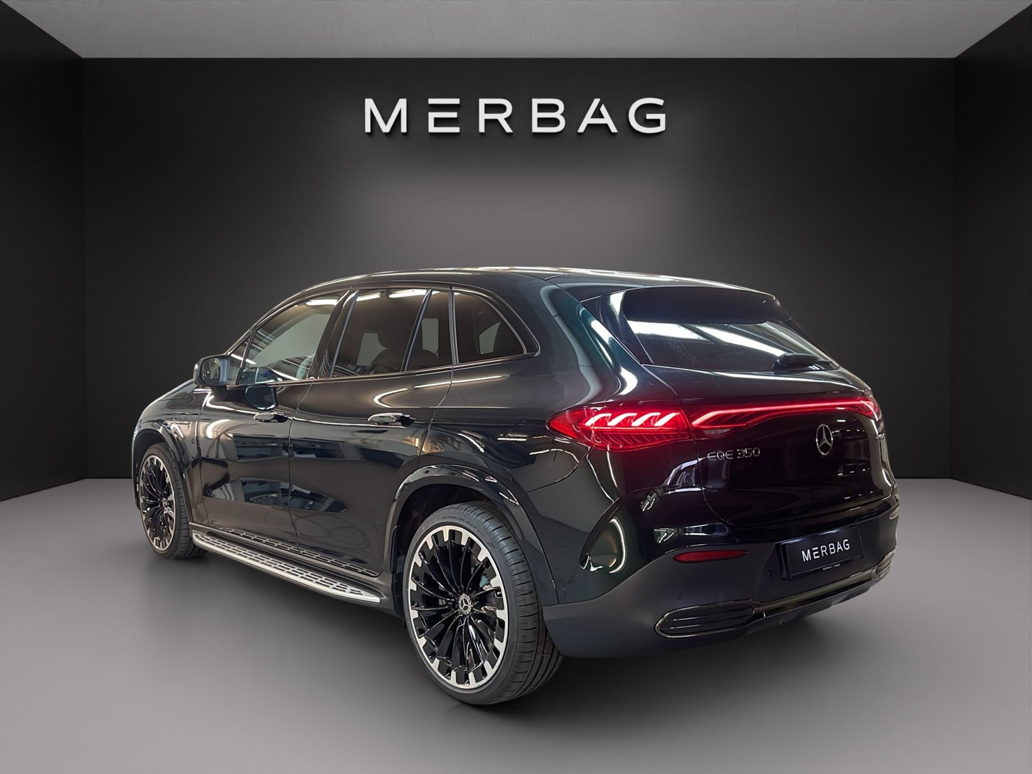 listing desktop thumbnail image 3