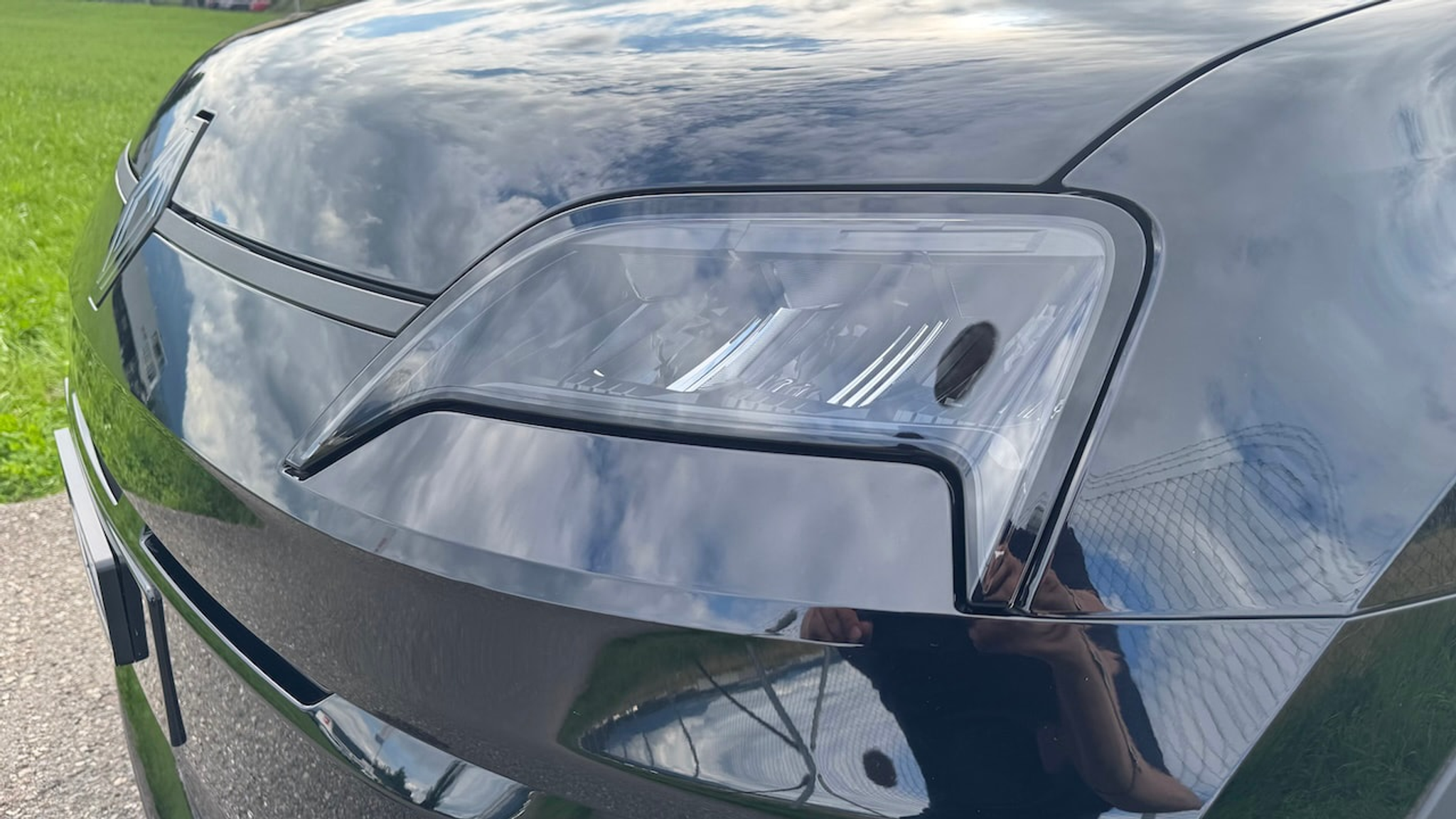 listing desktop thumbnail image 9