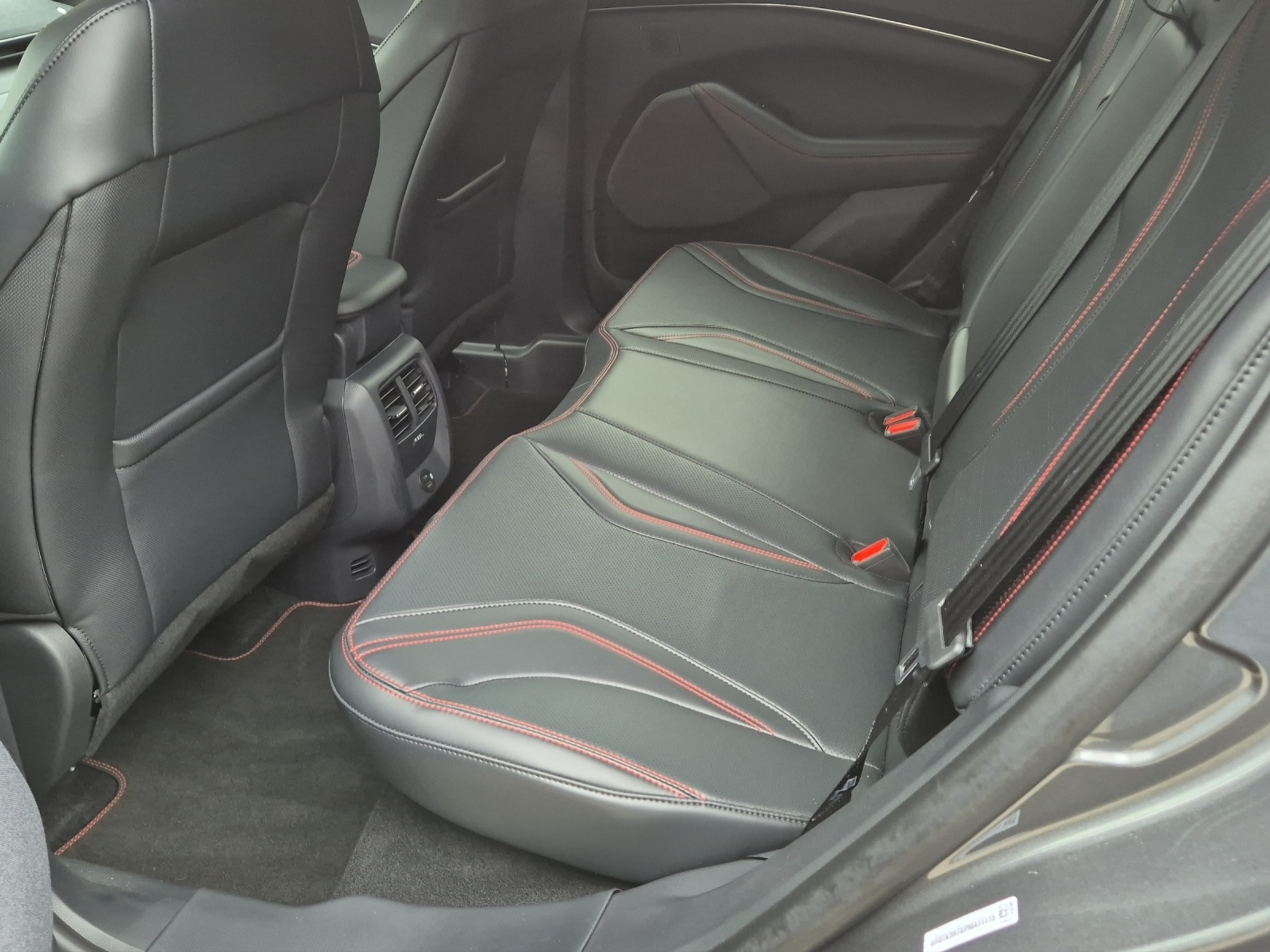 listing desktop thumbnail image 12