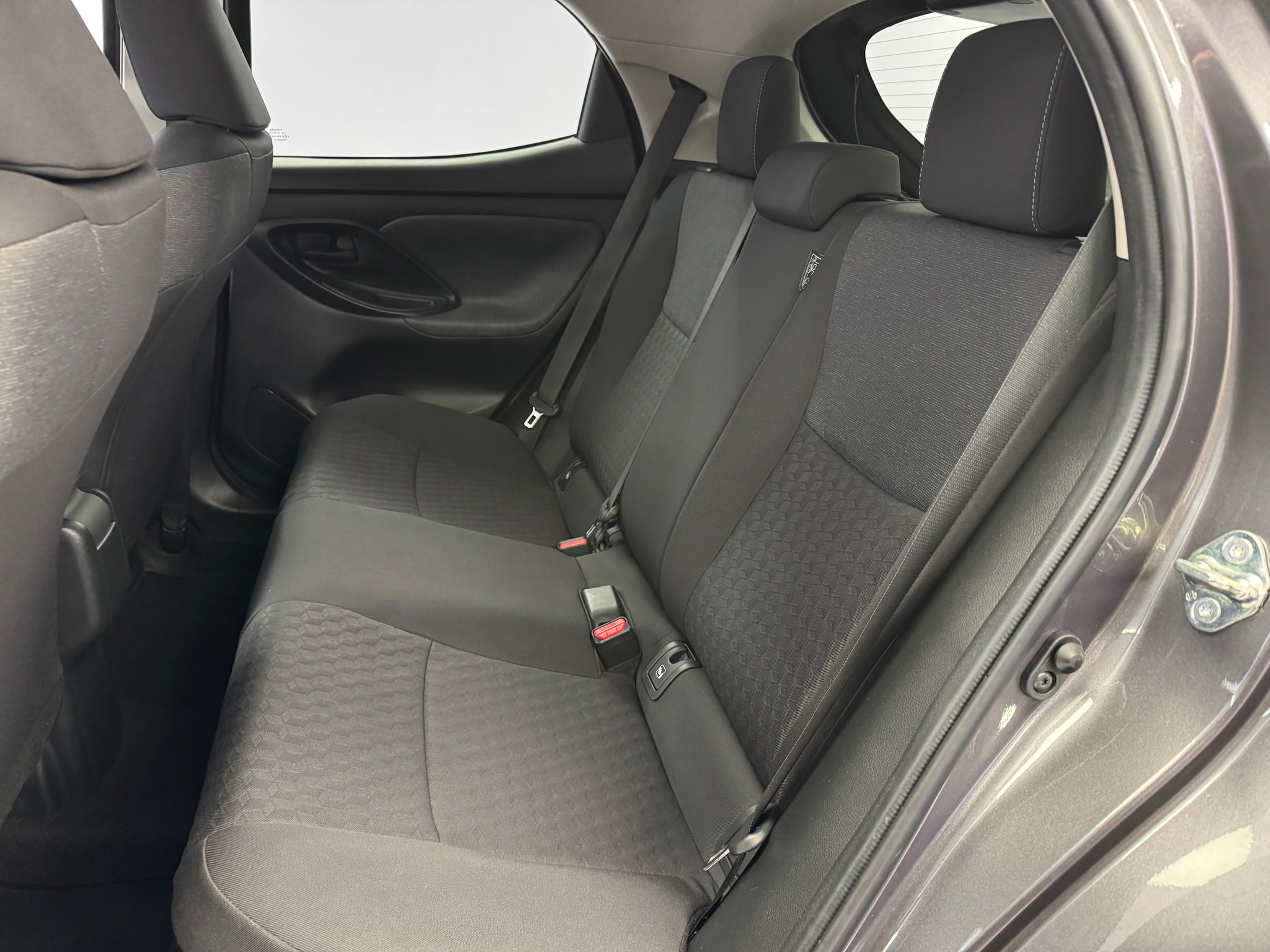 listing desktop thumbnail image 9