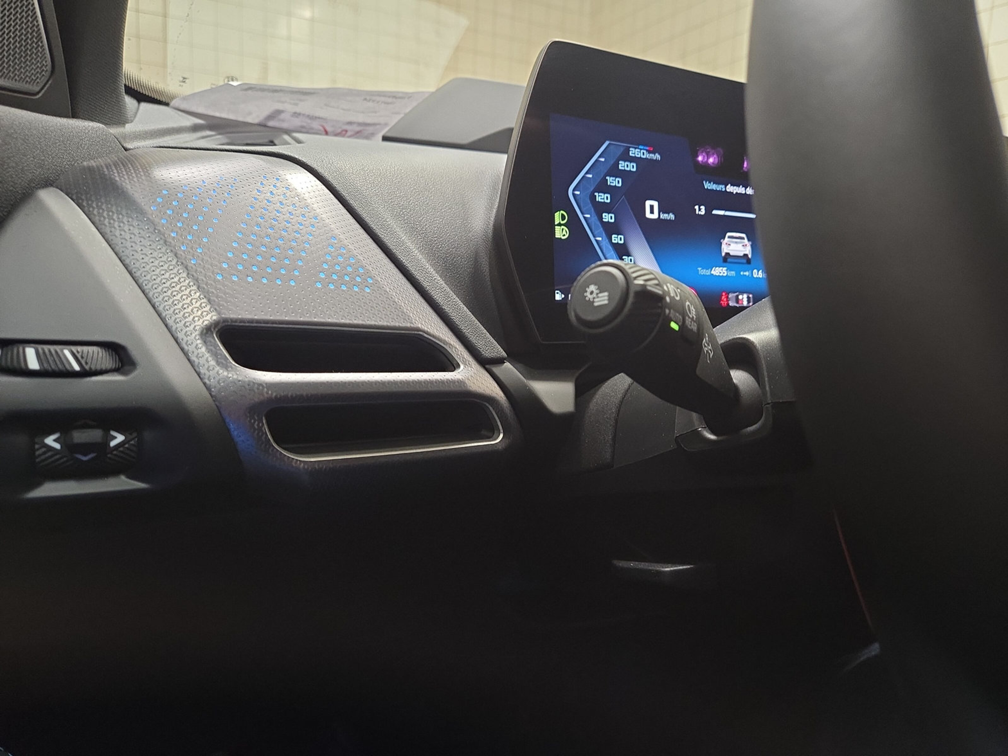 listing desktop thumbnail image 19