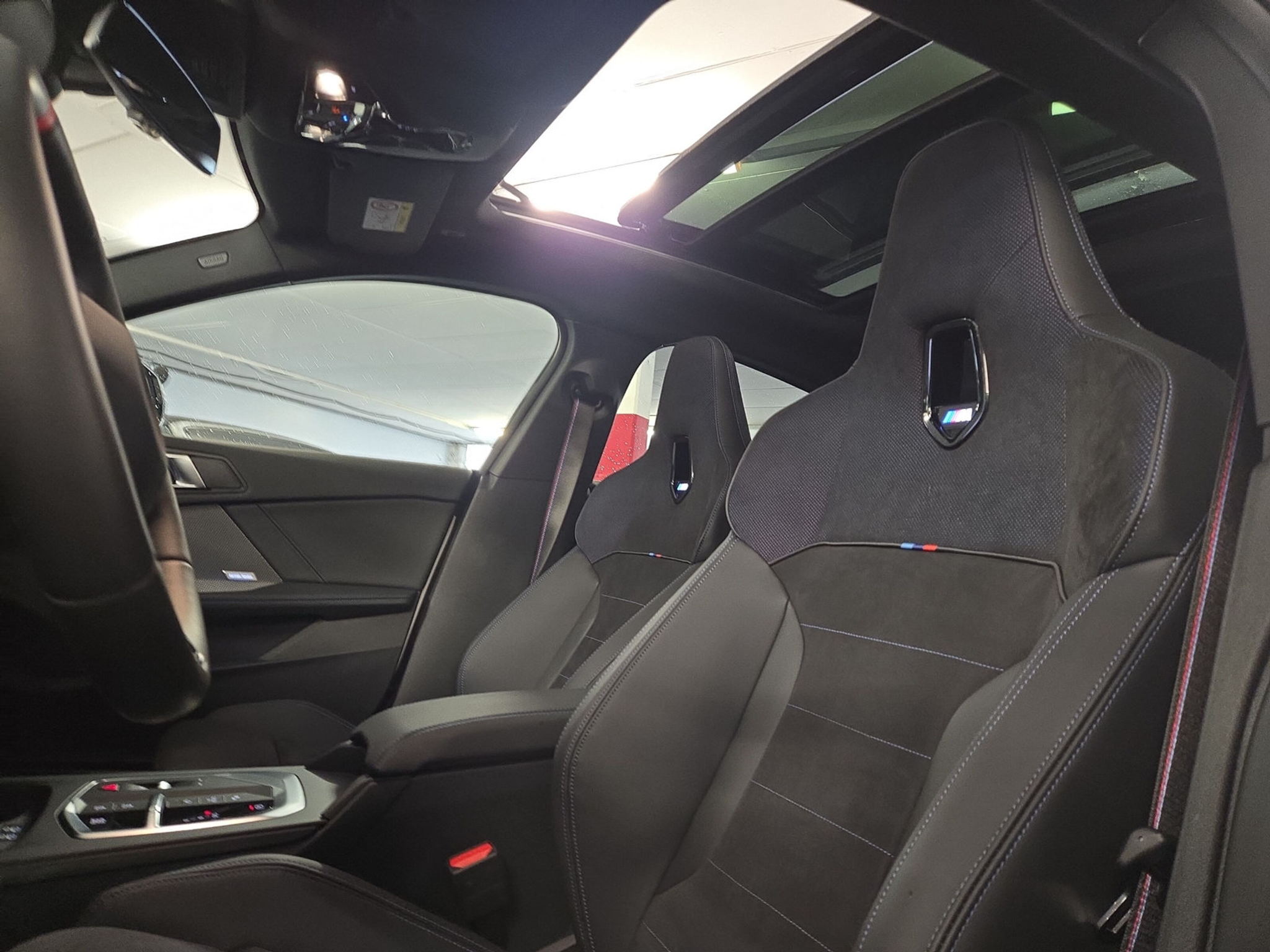 listing desktop thumbnail image 9