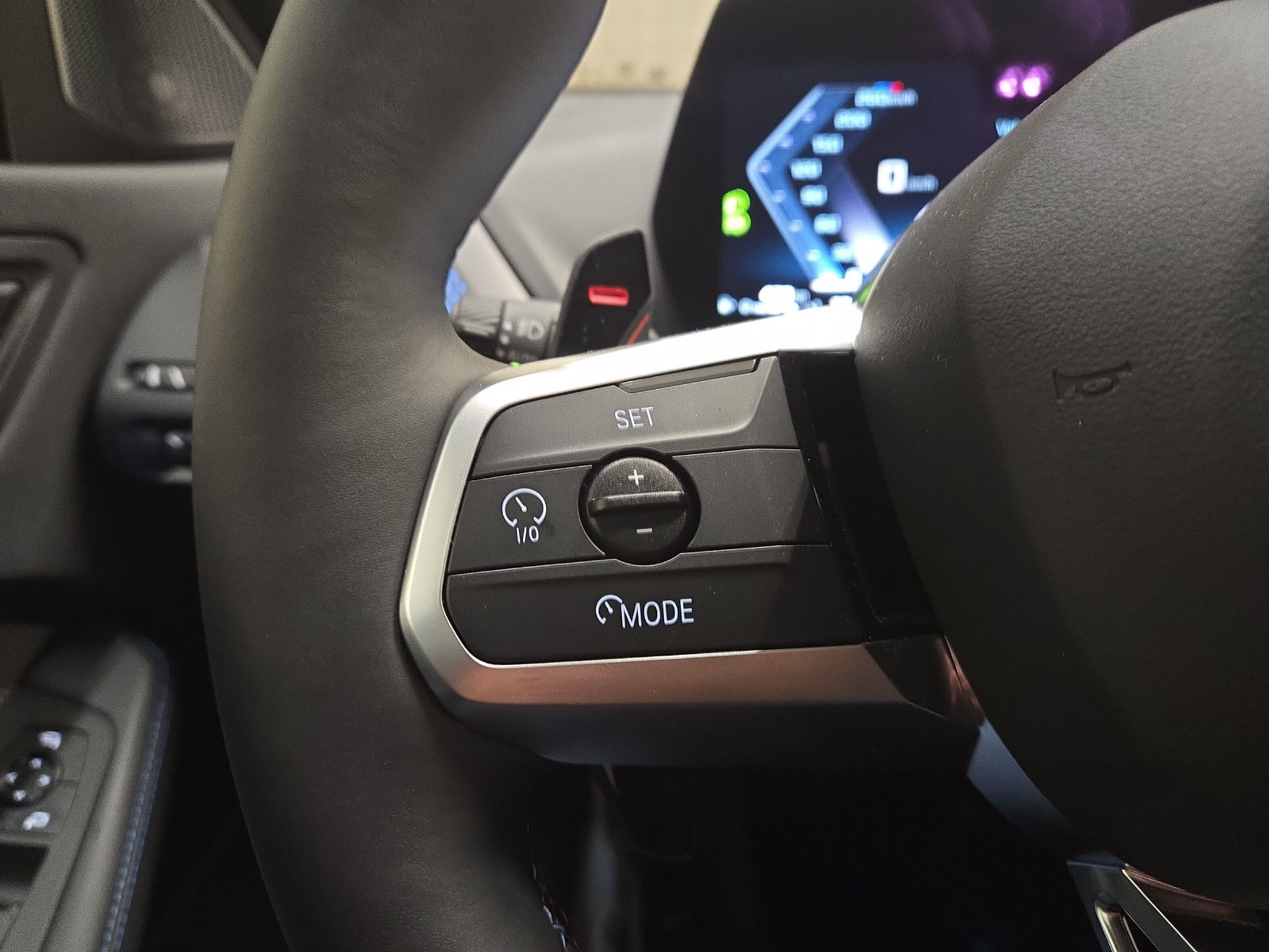 listing desktop thumbnail image 13