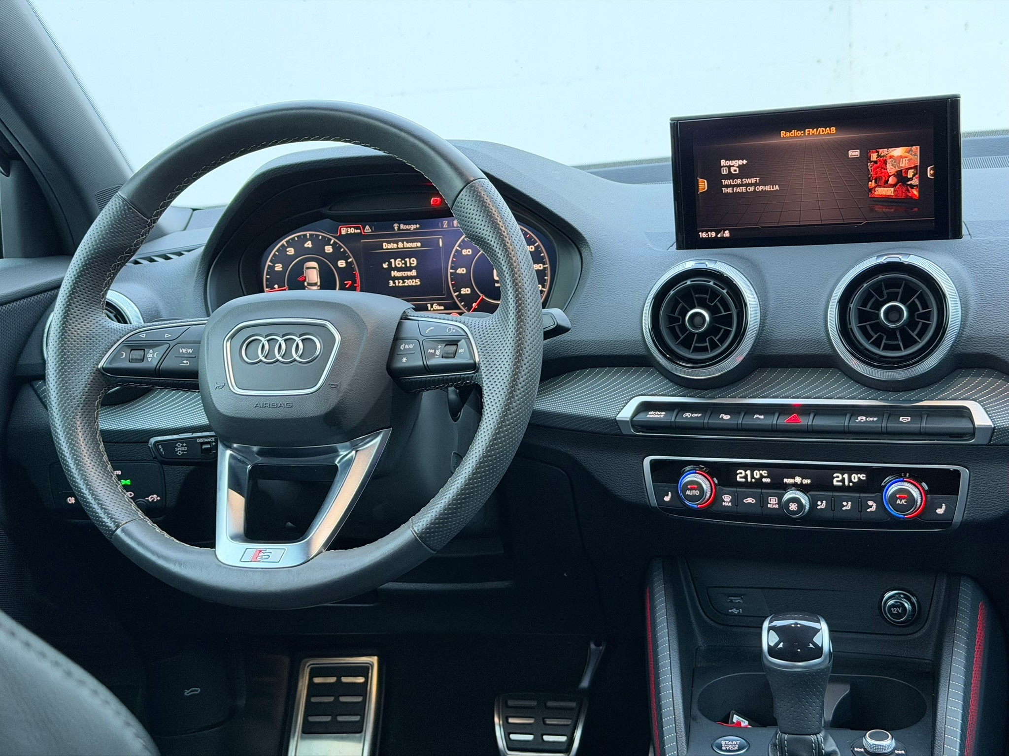 listing desktop thumbnail image 10