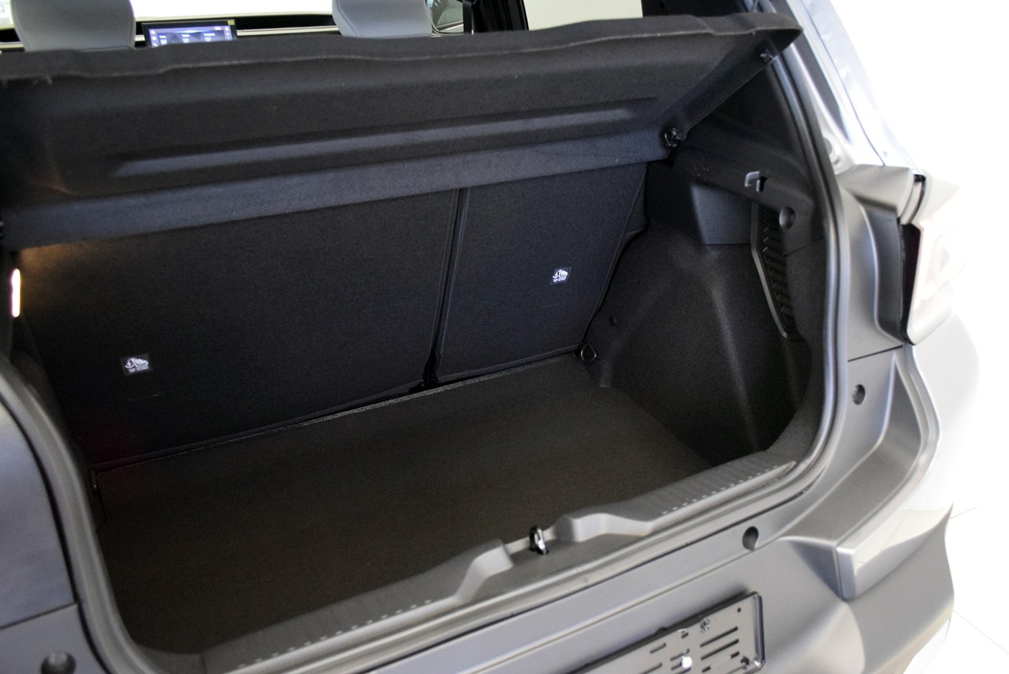 listing desktop thumbnail image 13