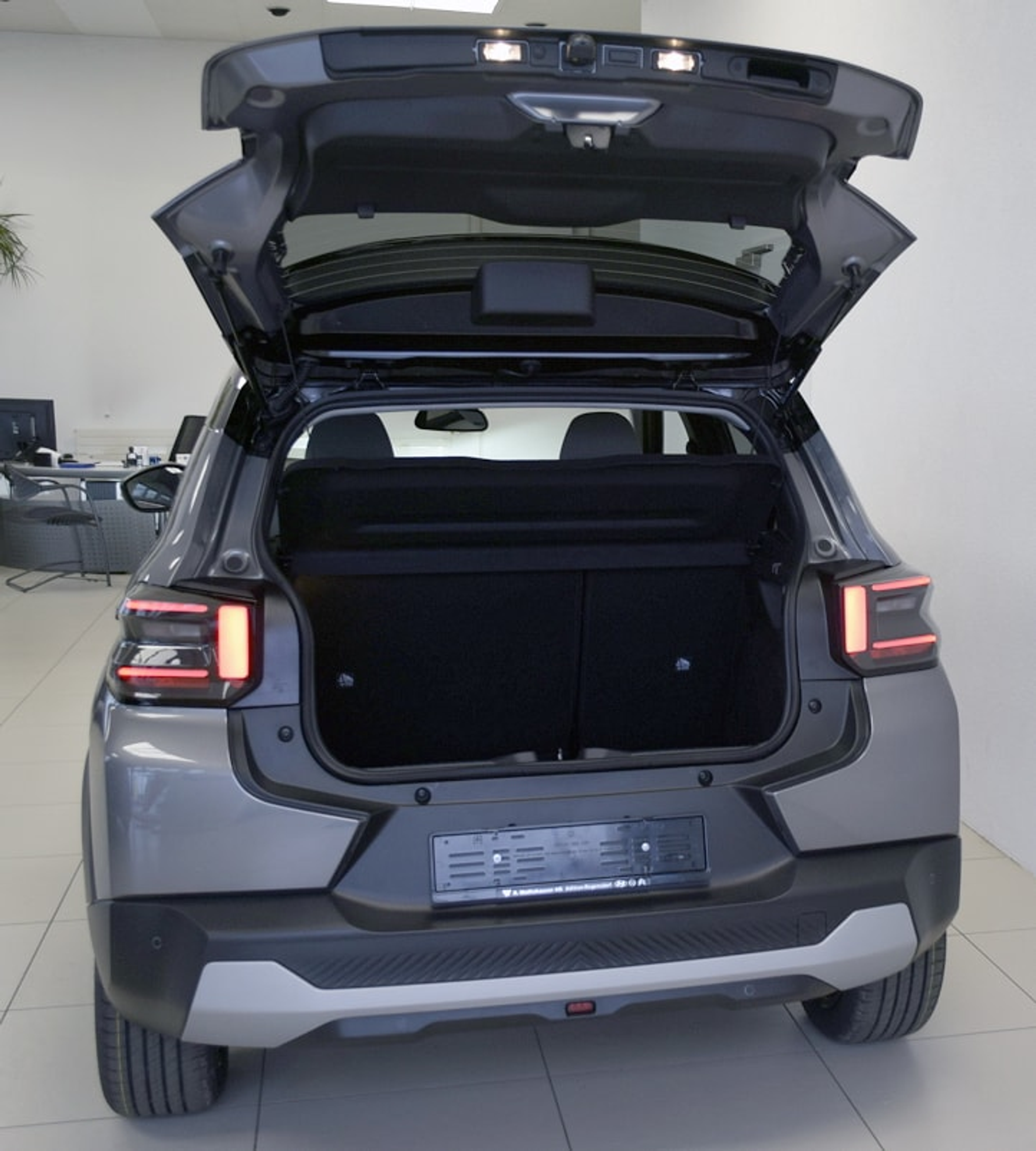 listing desktop thumbnail image 14