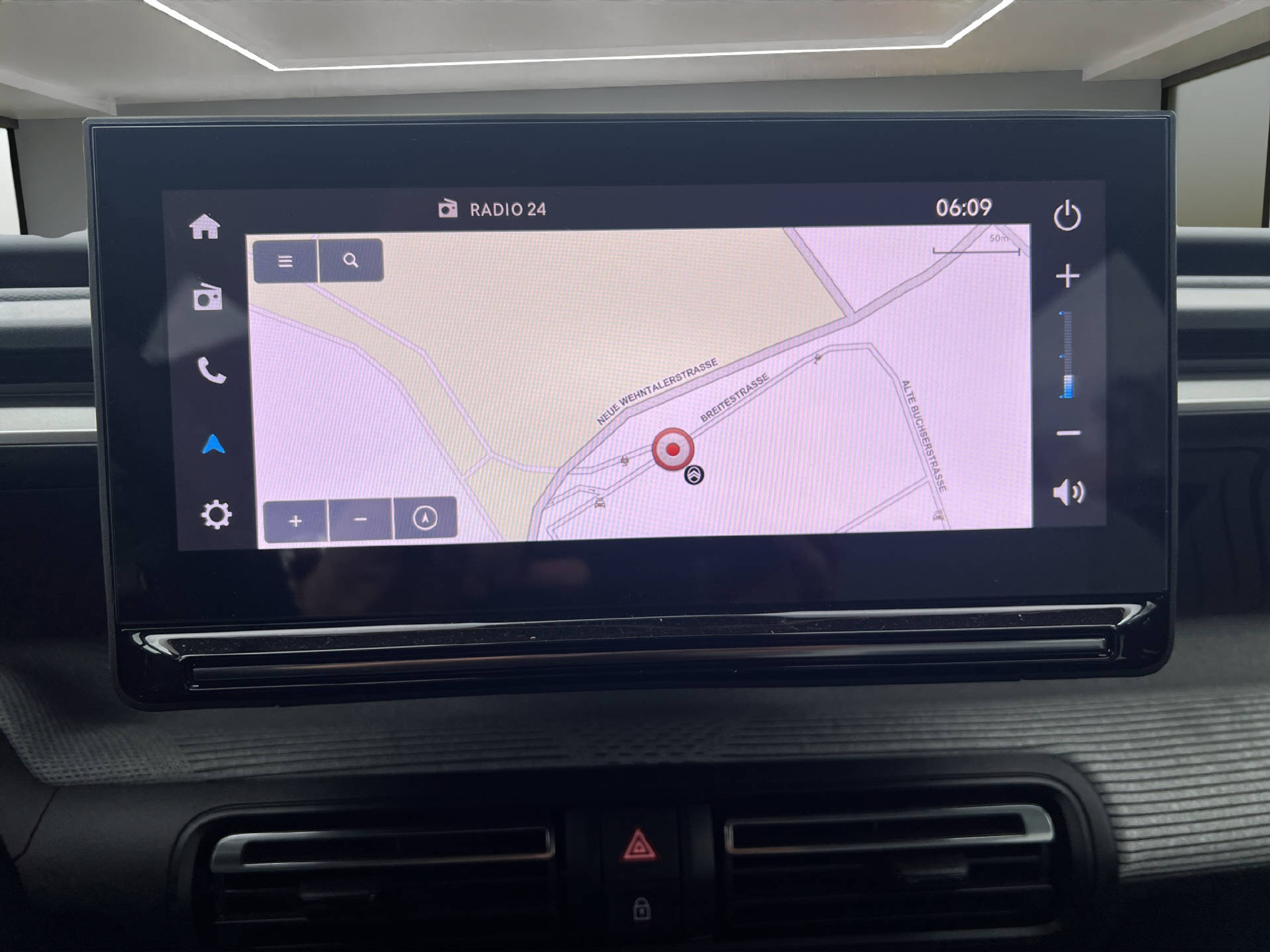 listing desktop thumbnail image 11