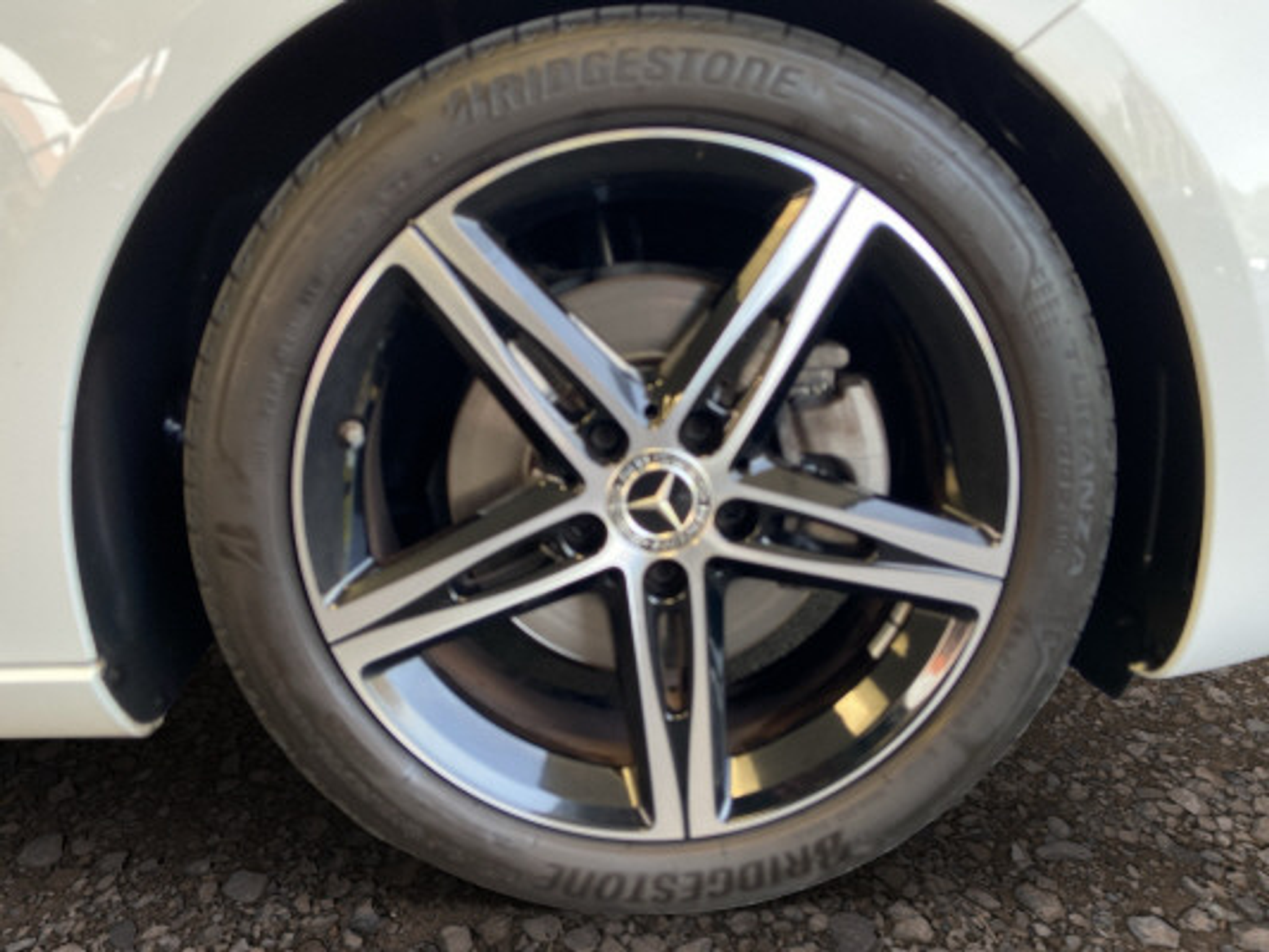 listing desktop thumbnail image 8