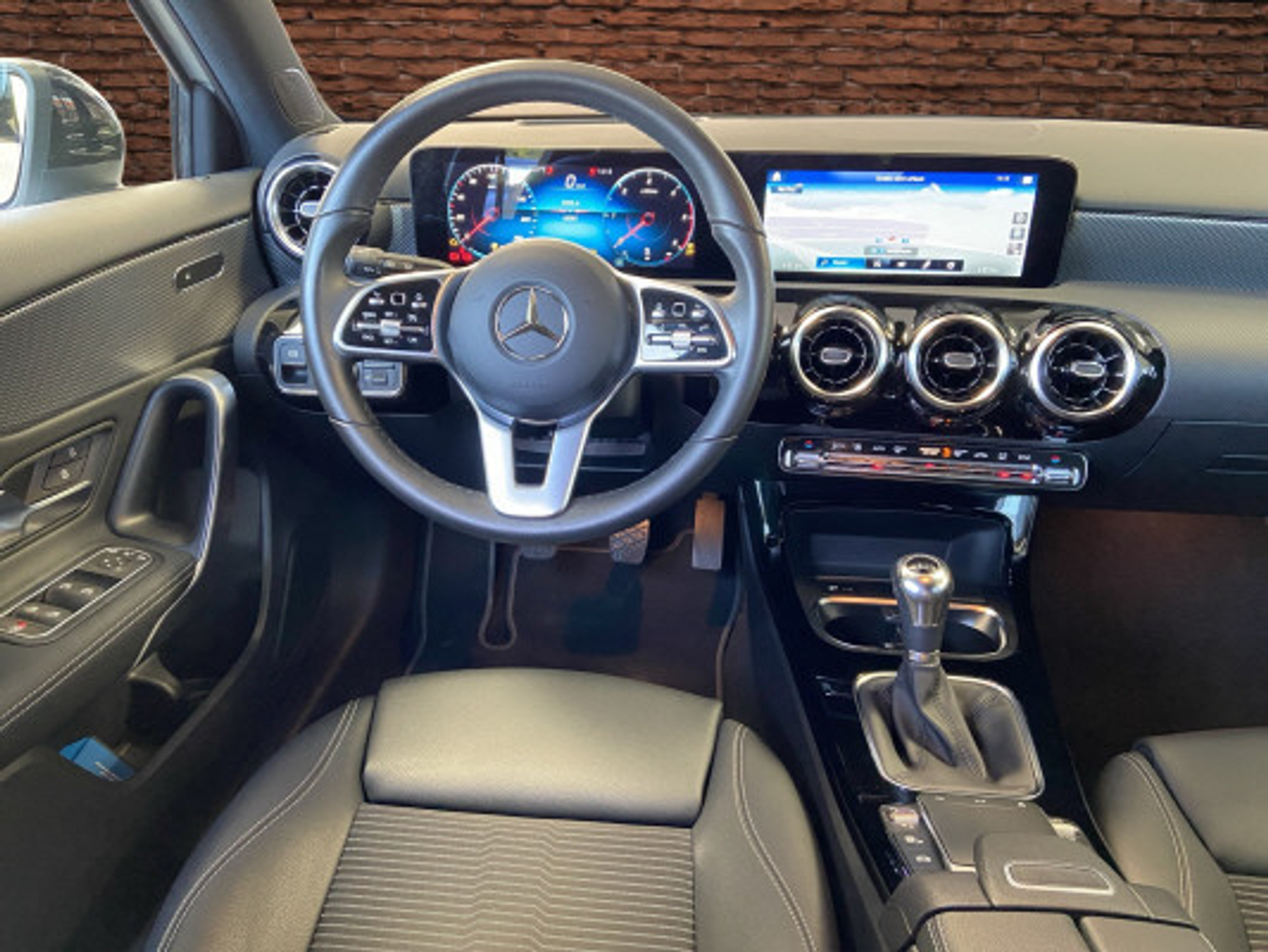 listing desktop thumbnail image 9