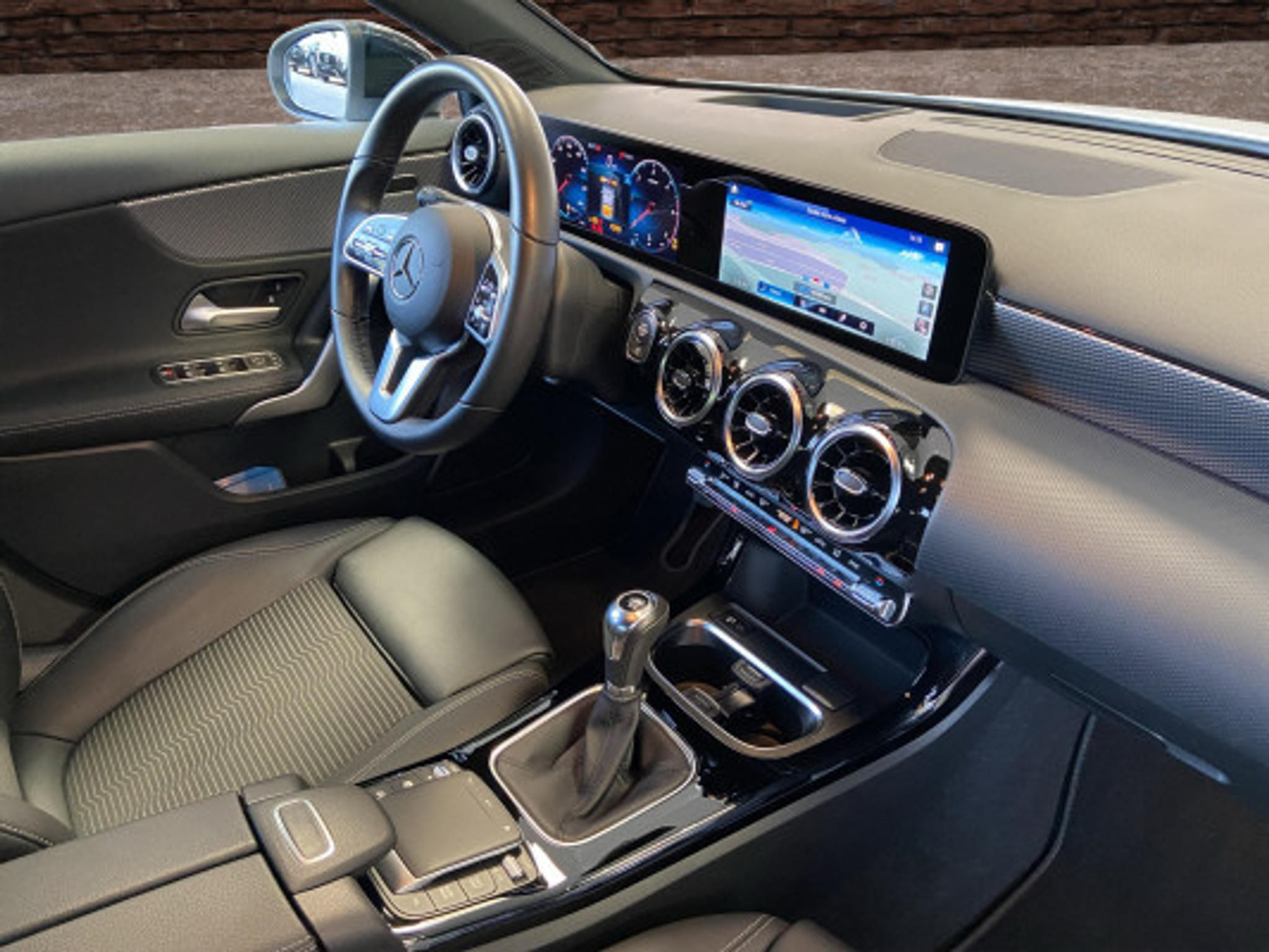 listing desktop thumbnail image 14