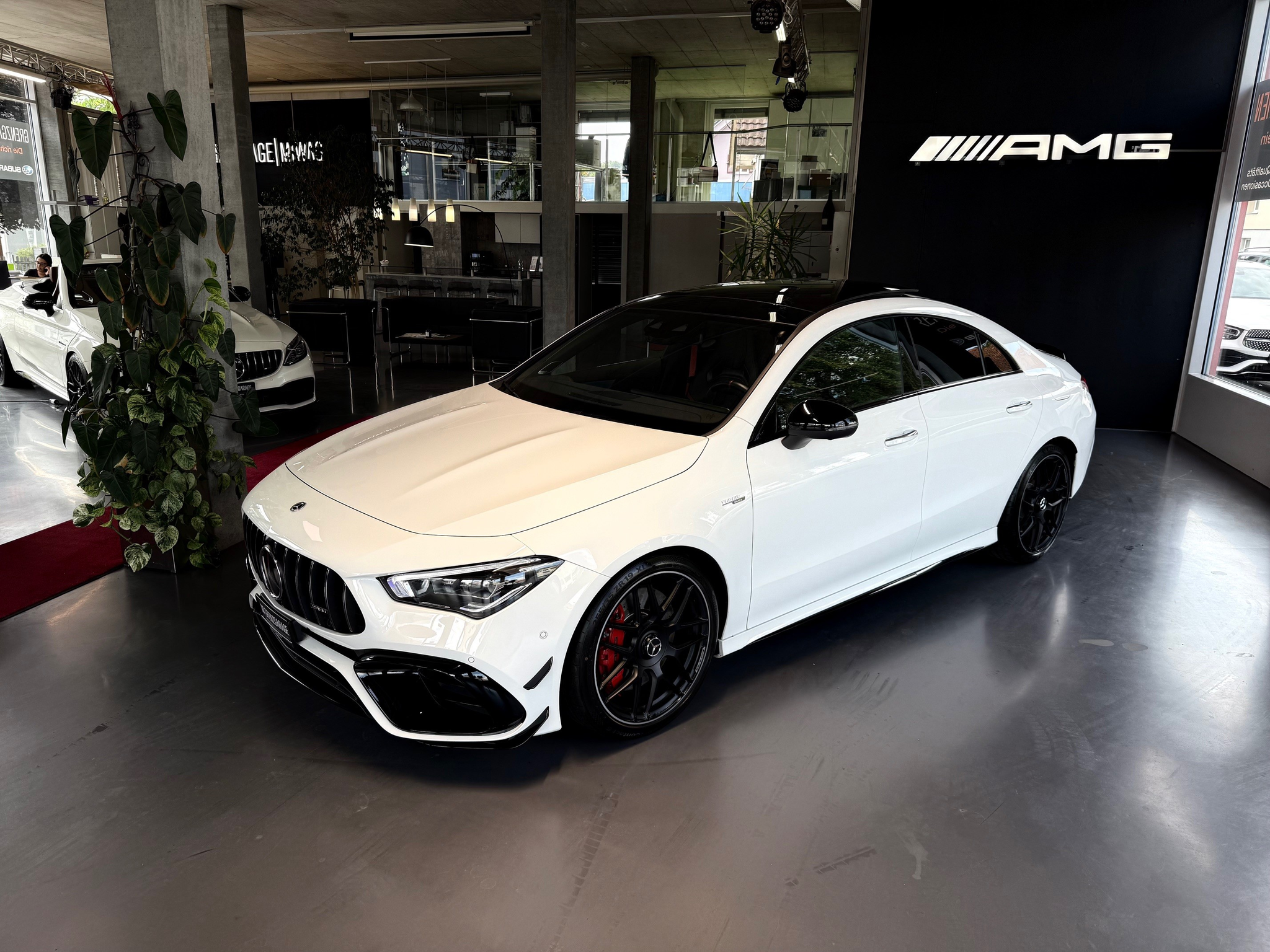 car-image-0
