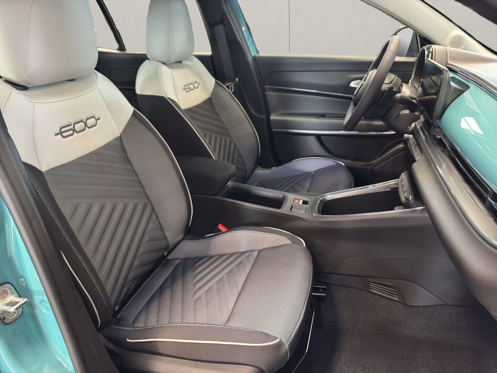 listing desktop thumbnail image 10