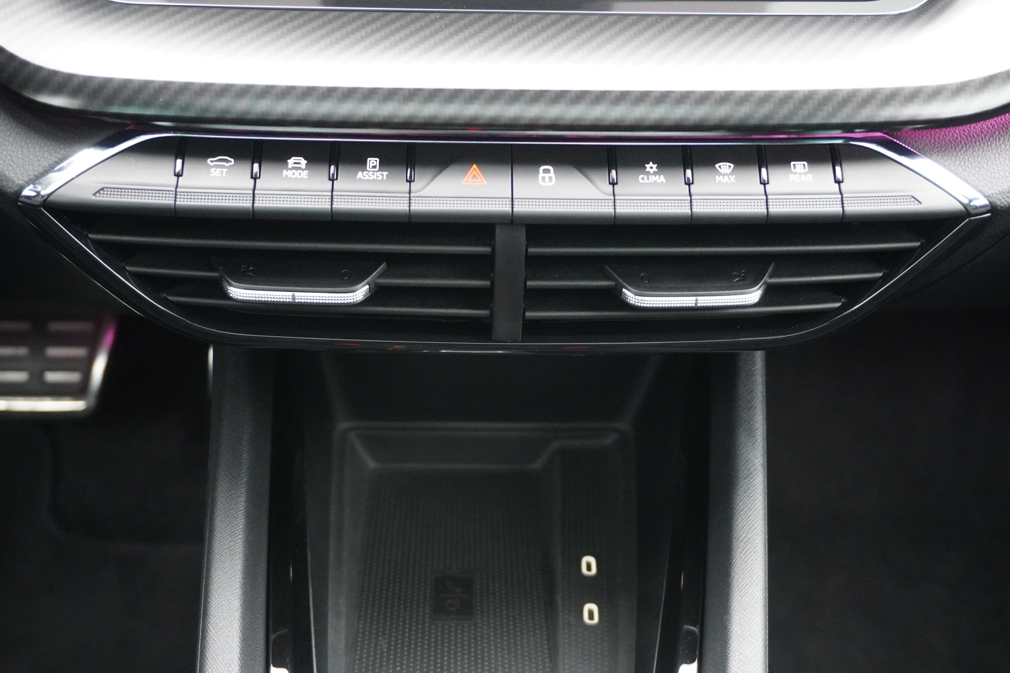 listing desktop thumbnail image 16