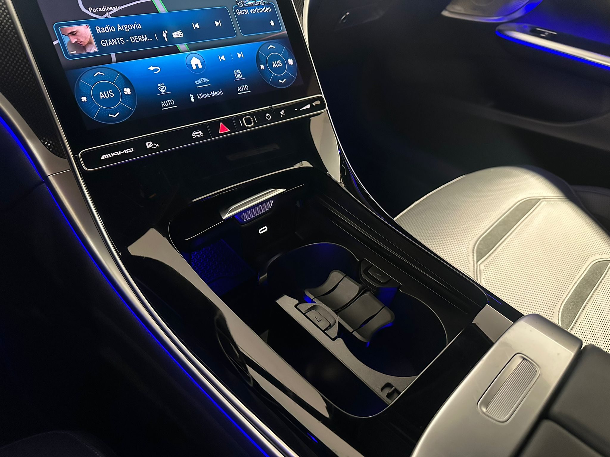 listing desktop thumbnail image 13