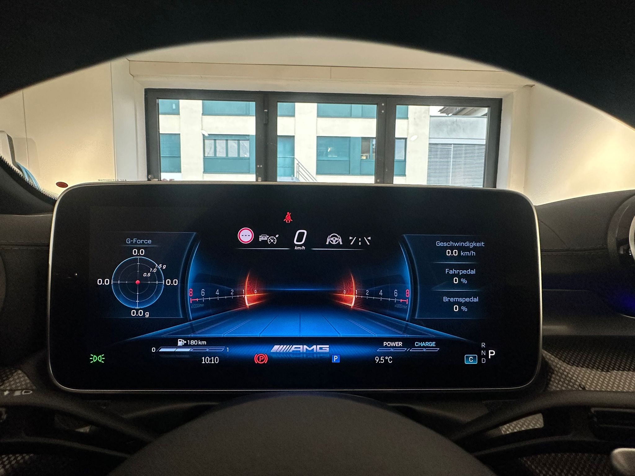 listing desktop thumbnail image 11