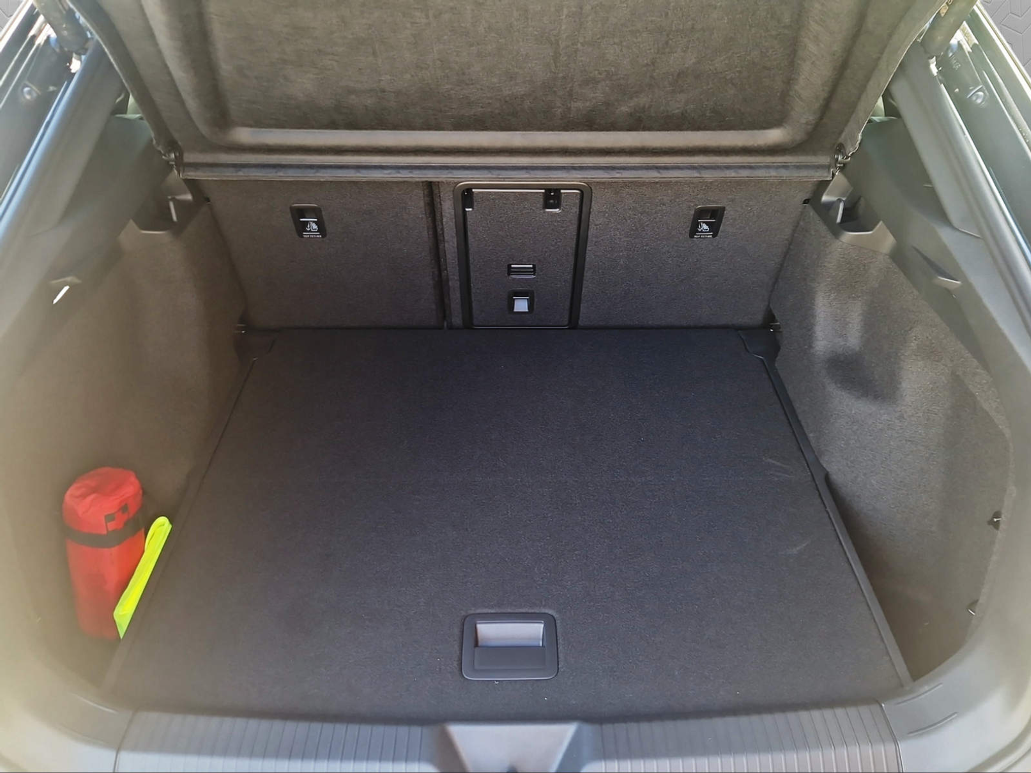 listing desktop thumbnail image 13