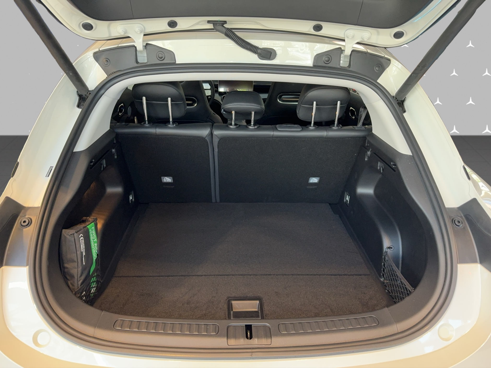 listing desktop thumbnail image 7