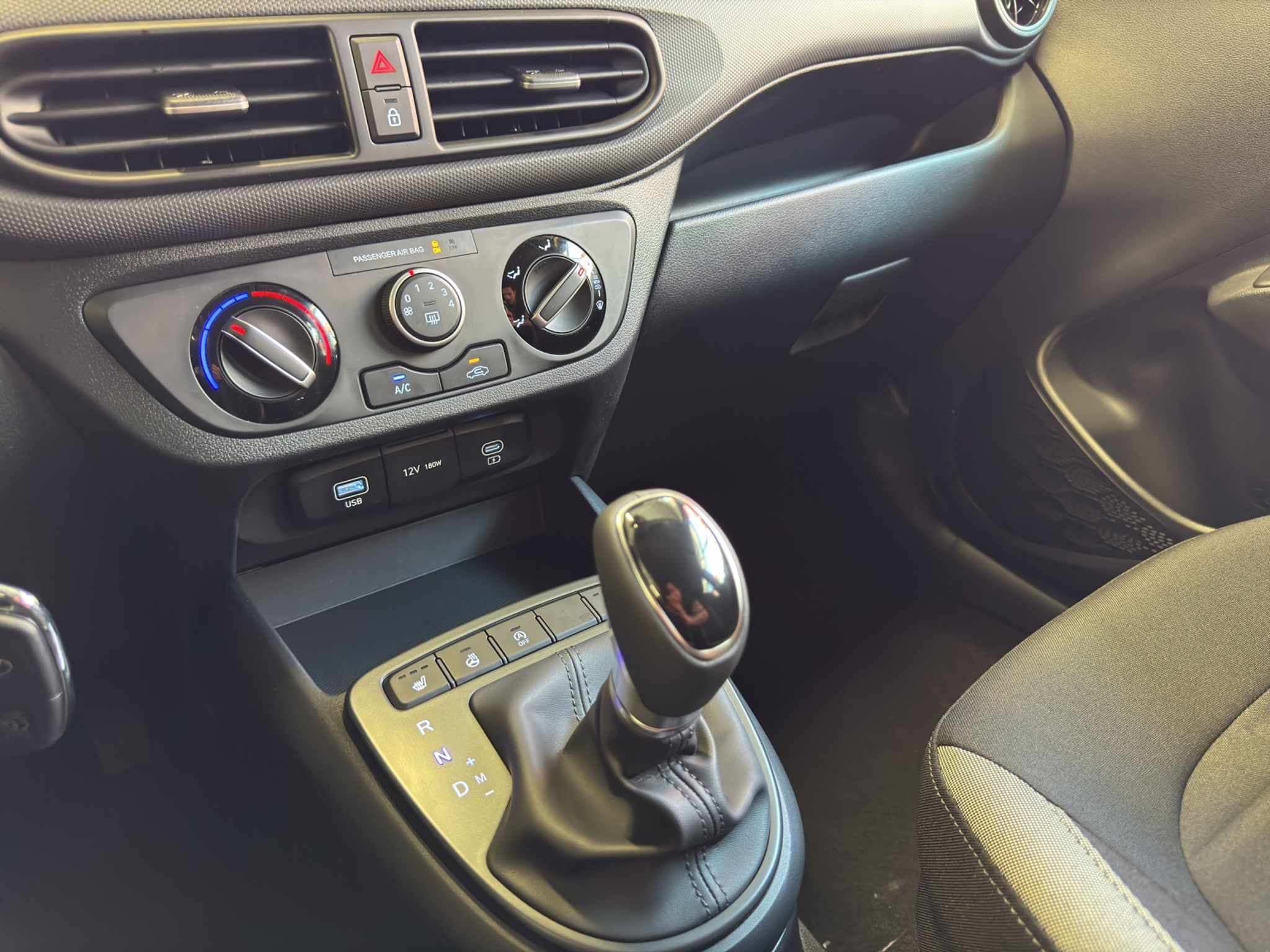 listing desktop thumbnail image 9