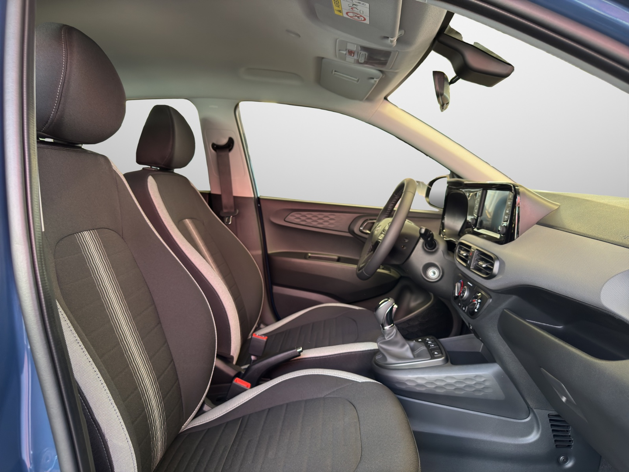 listing desktop thumbnail image 12