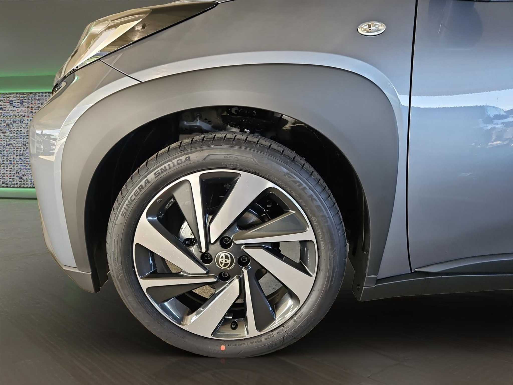 listing desktop thumbnail image 5