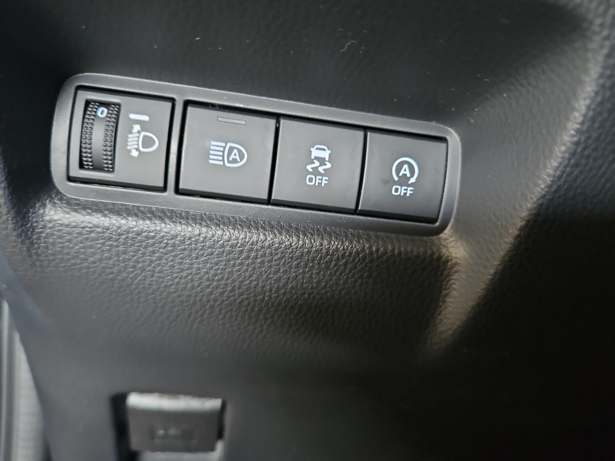 listing desktop thumbnail image 19