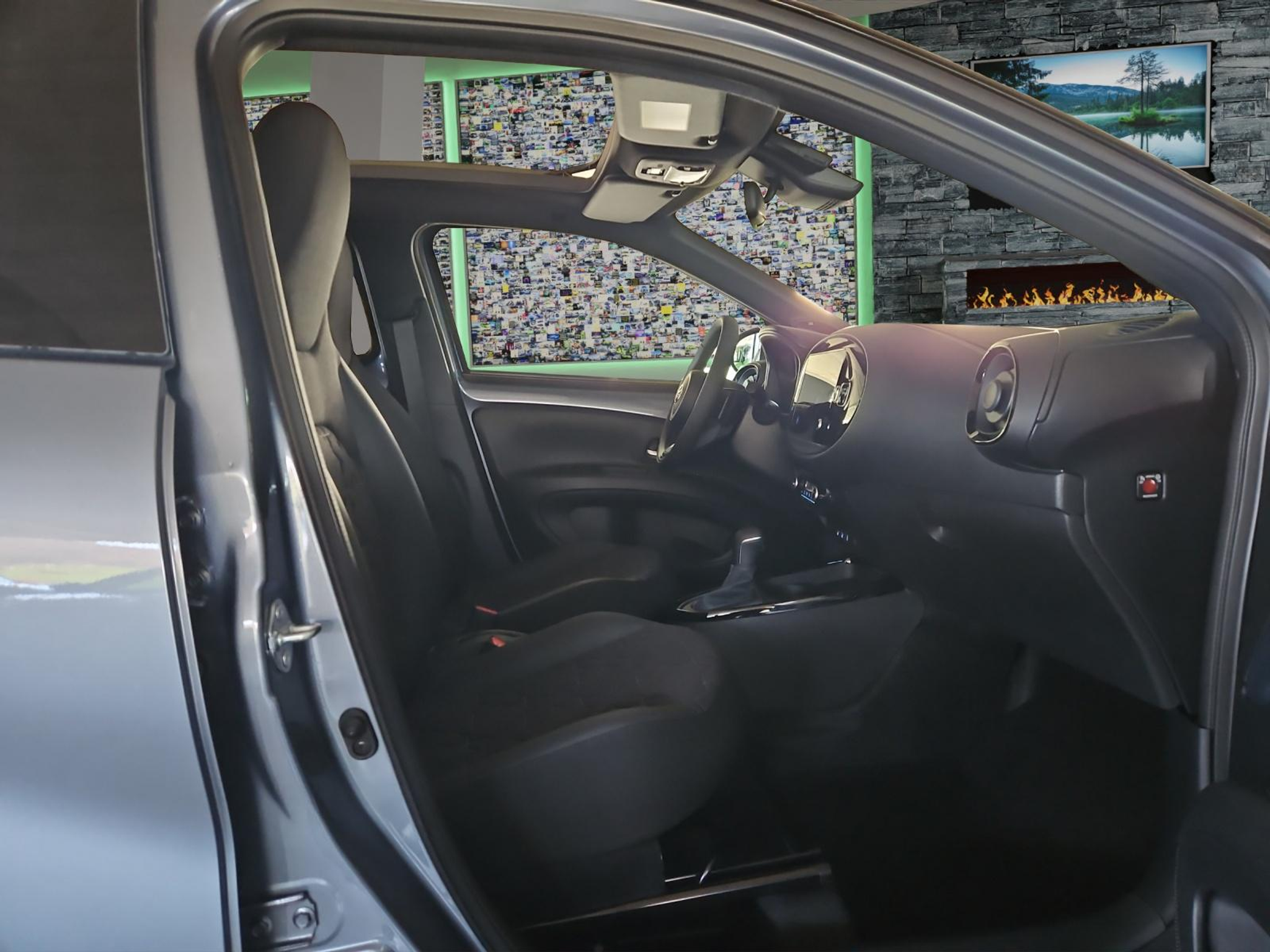 listing desktop thumbnail image 9