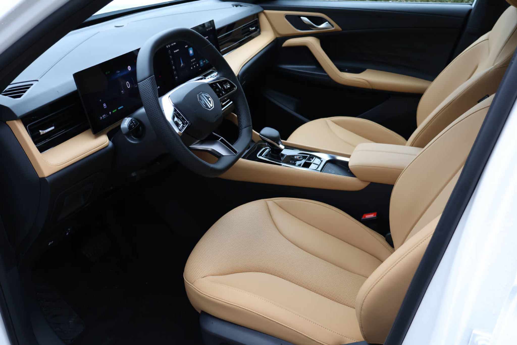 listing desktop thumbnail image 8