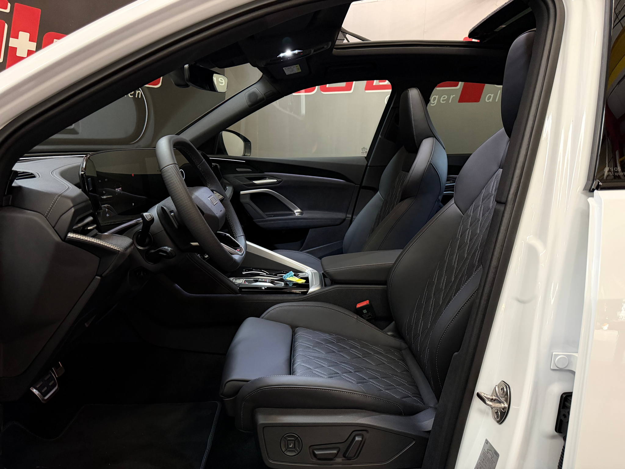 listing desktop thumbnail image 12