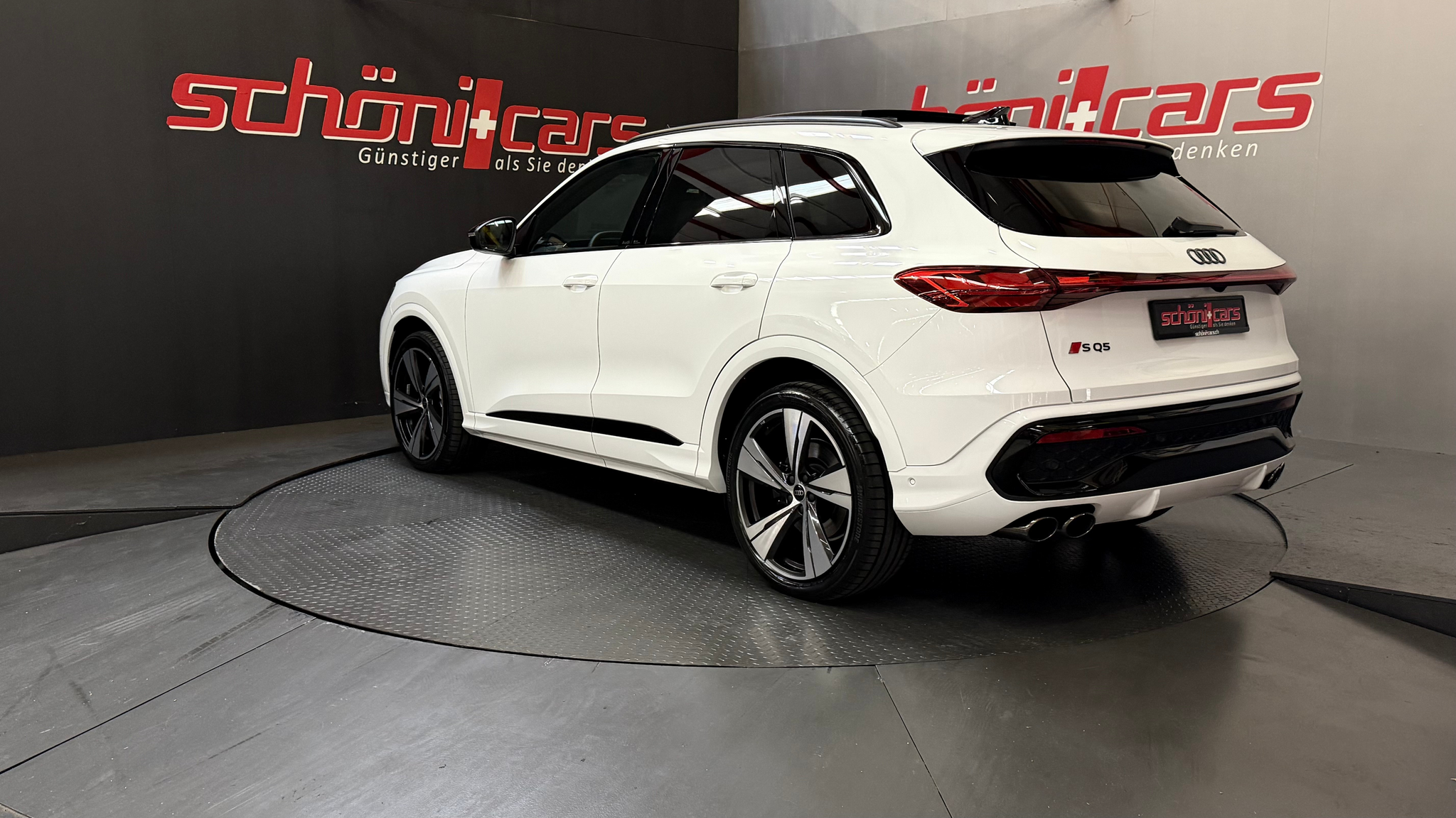 listing desktop thumbnail image 3