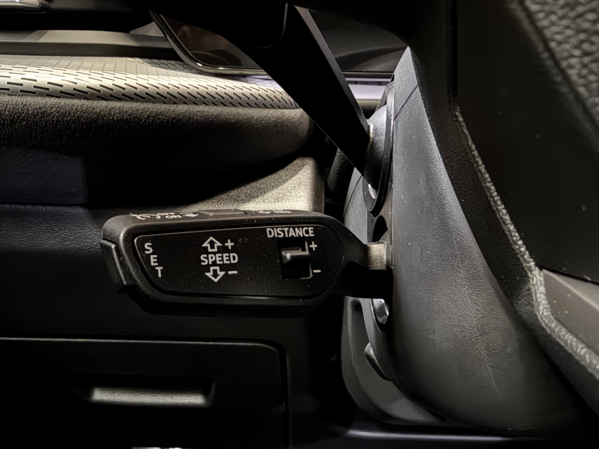 listing desktop thumbnail image 20