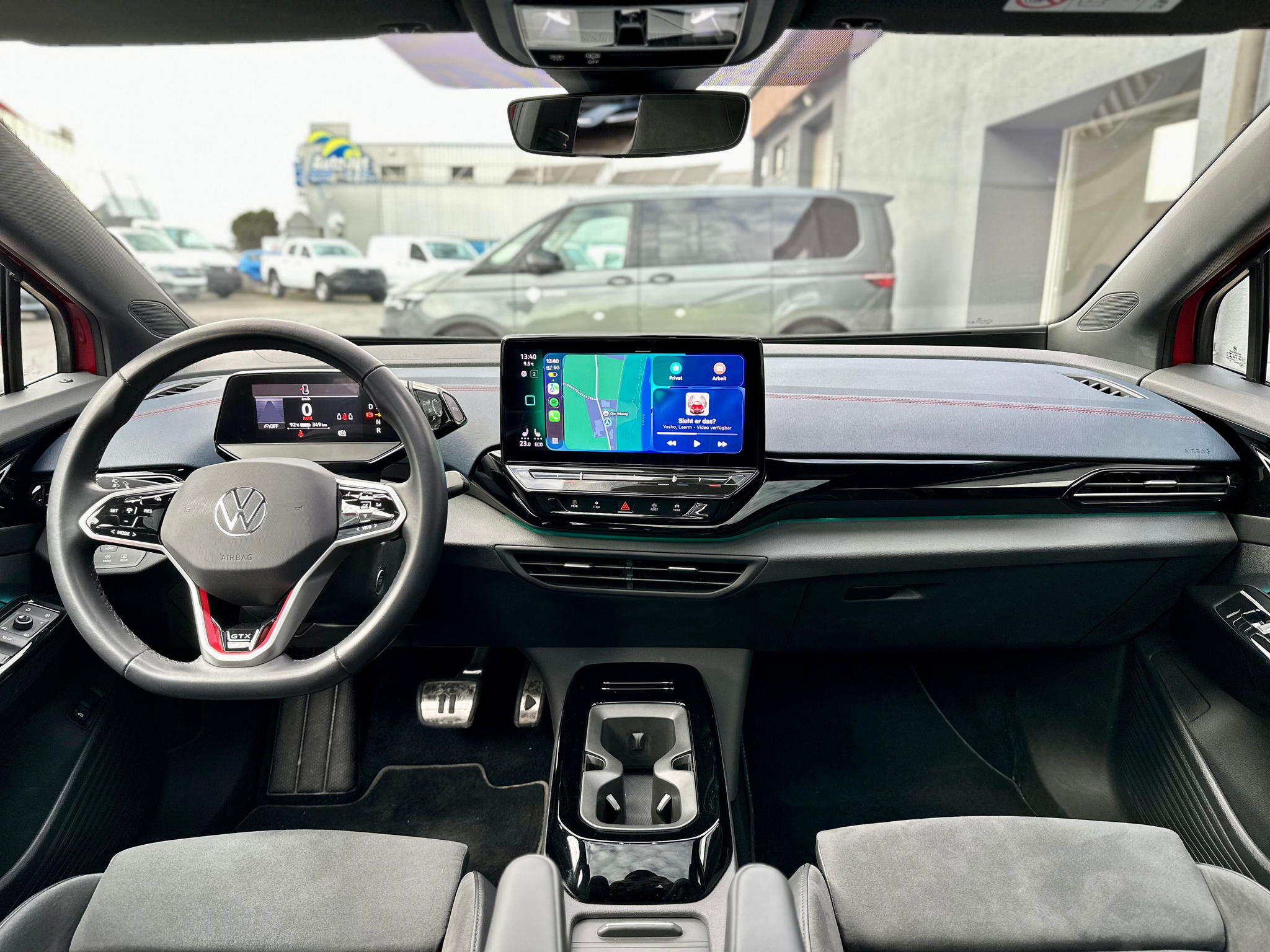 listing desktop thumbnail image 6