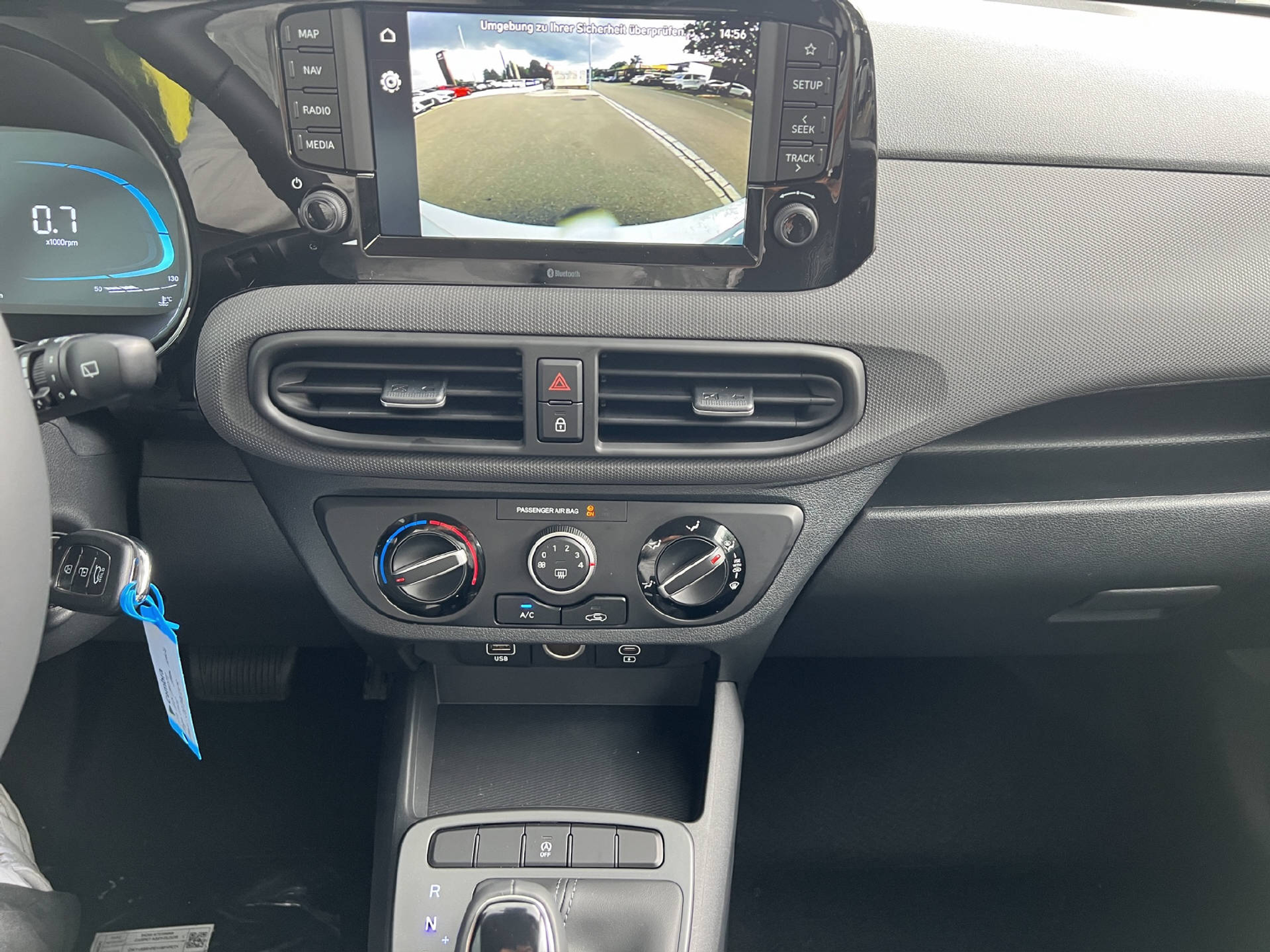 listing desktop thumbnail image 12