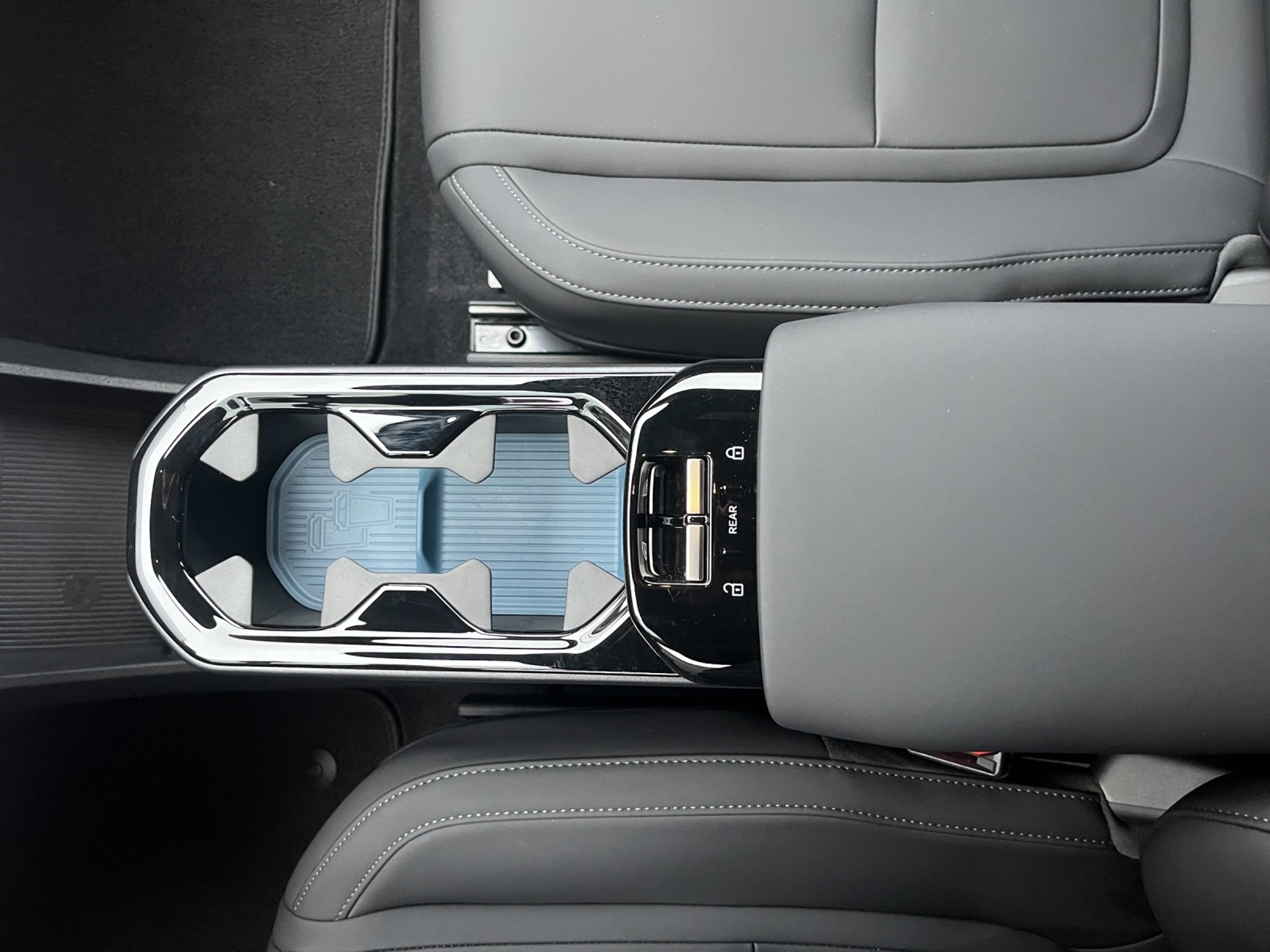 listing desktop thumbnail image 16