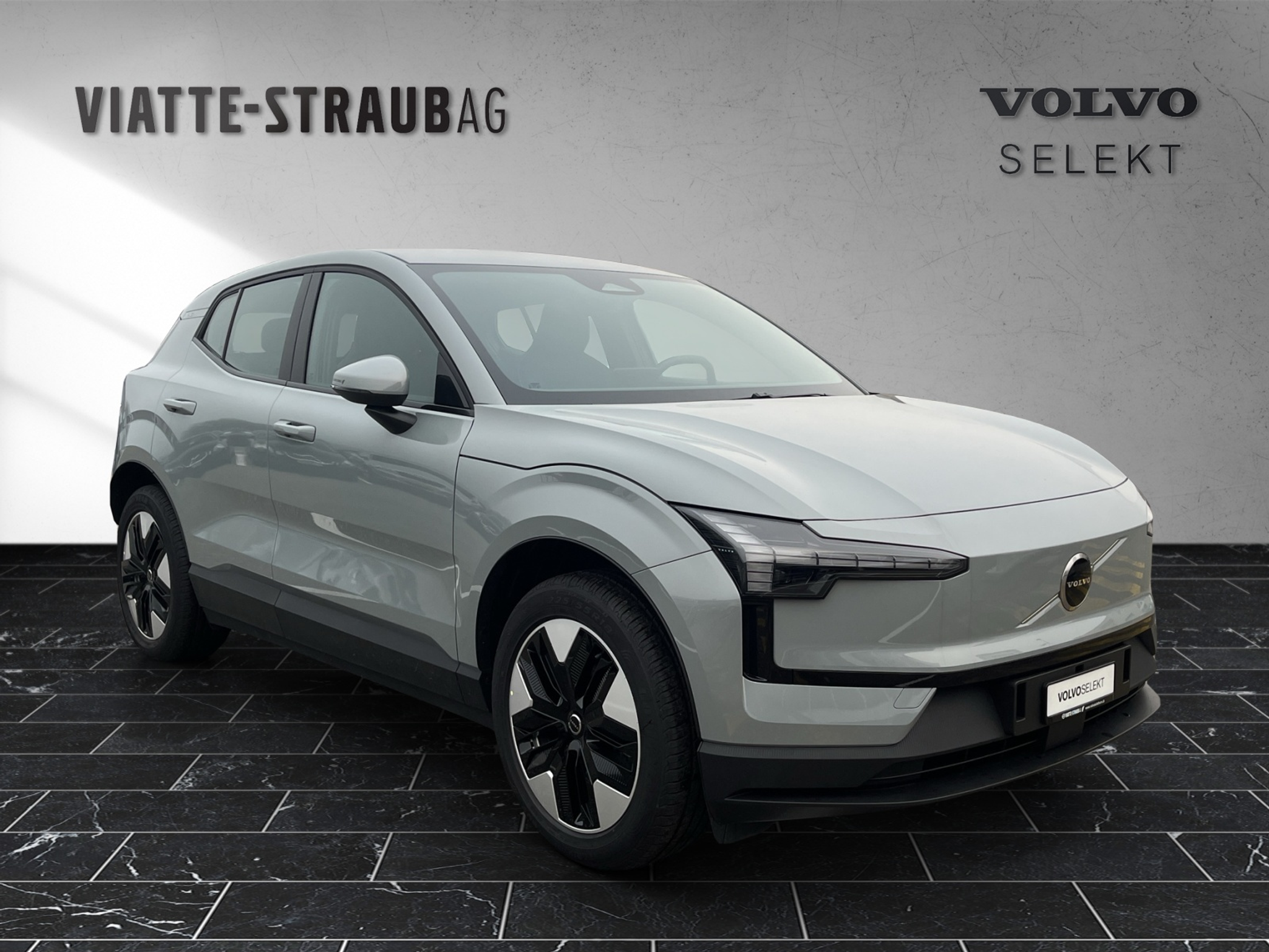 listing desktop thumbnail image 6