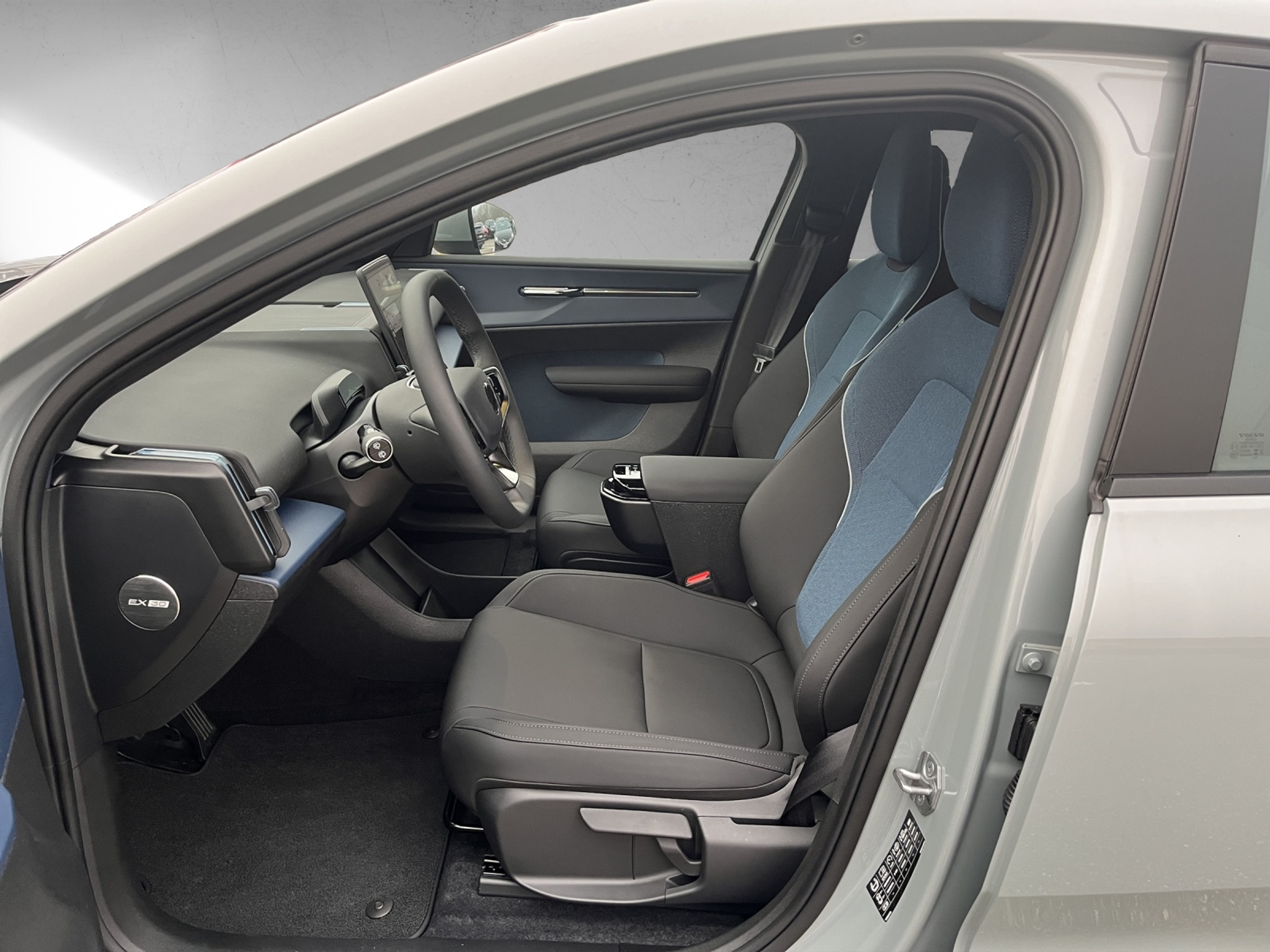 listing desktop thumbnail image 9