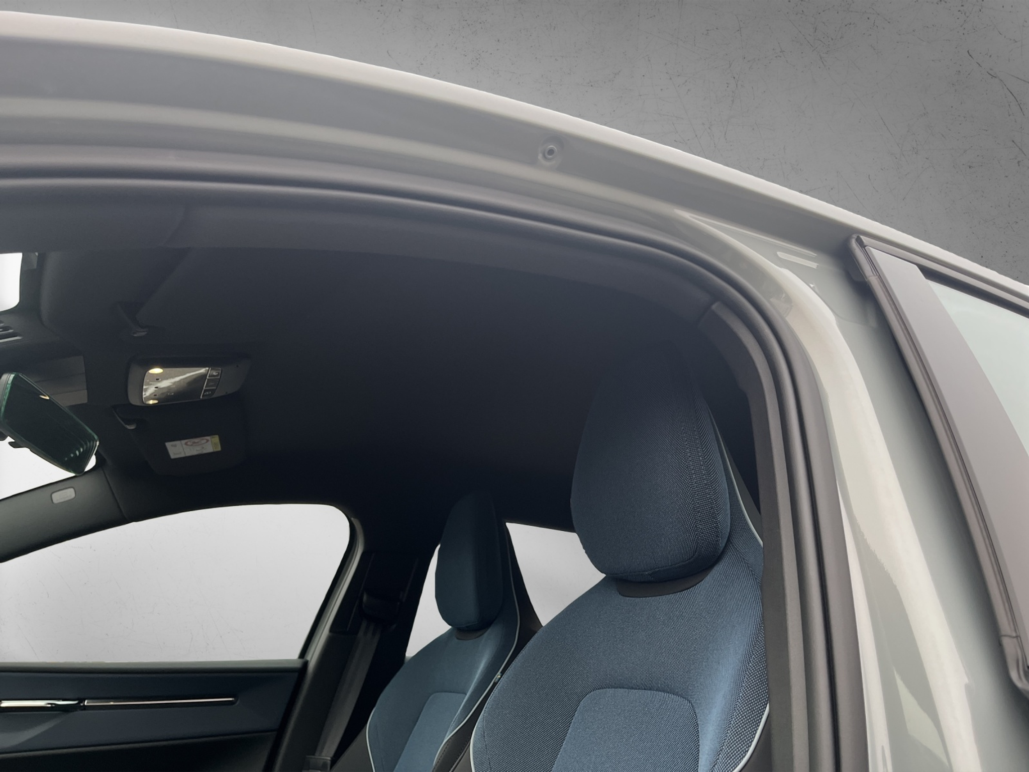 listing desktop thumbnail image 11