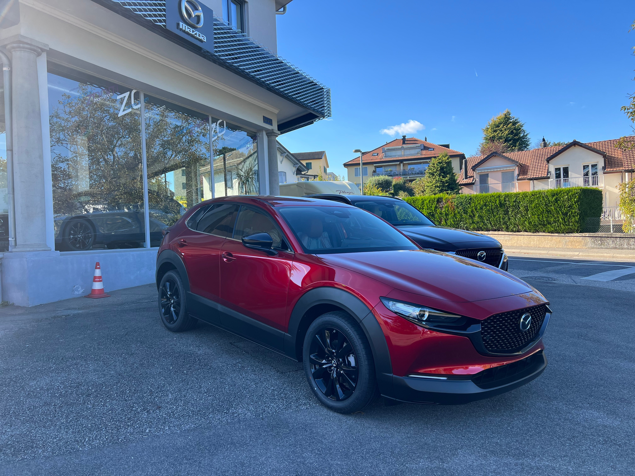 listing desktop thumbnail image 8