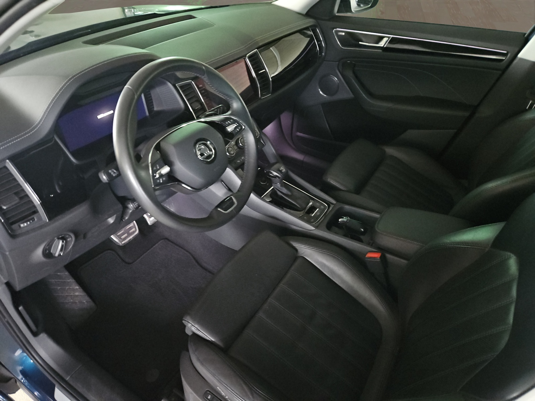 listing desktop thumbnail image 6