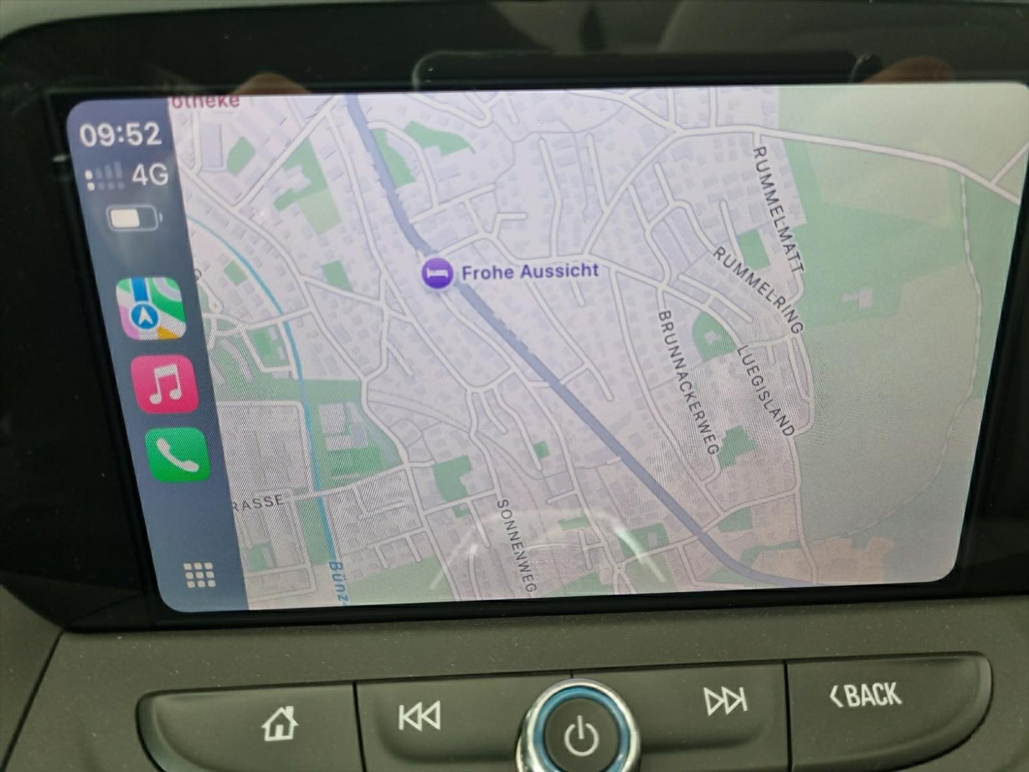 listing desktop thumbnail image 8