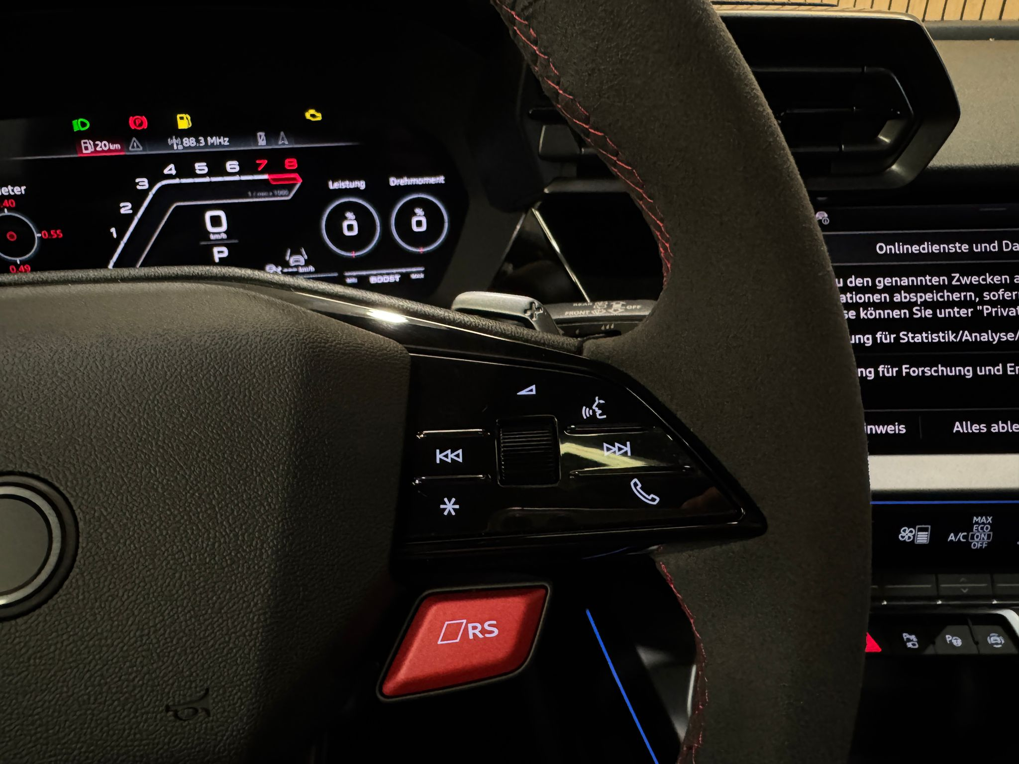 listing desktop thumbnail image 10