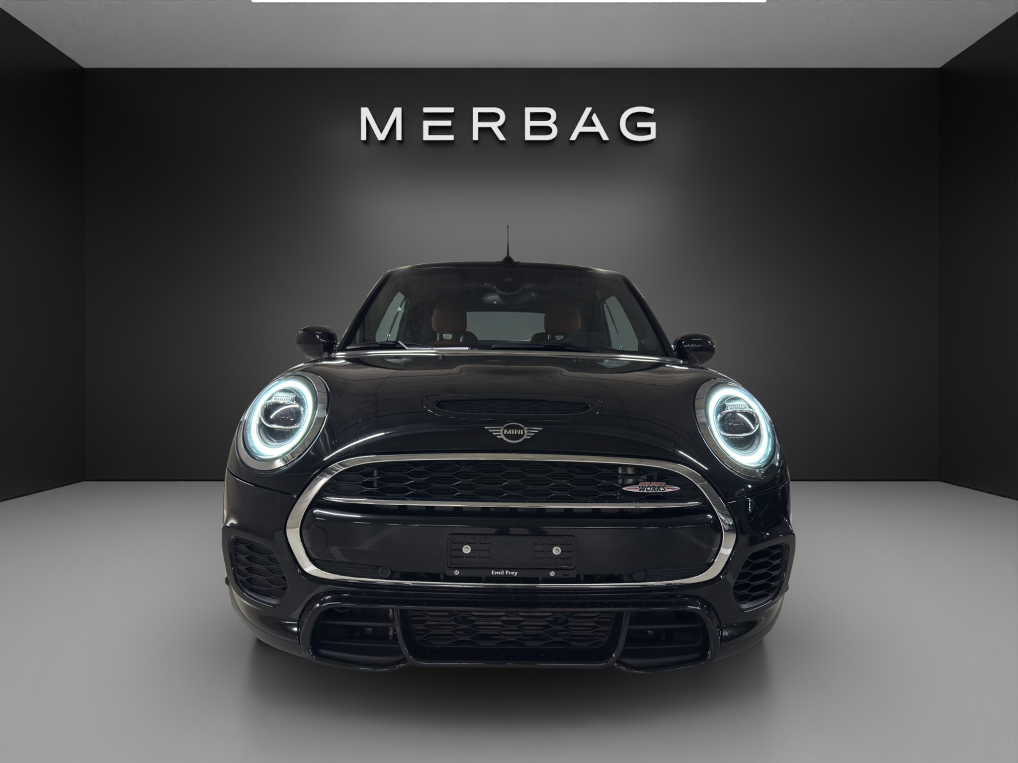 listing desktop thumbnail image 1