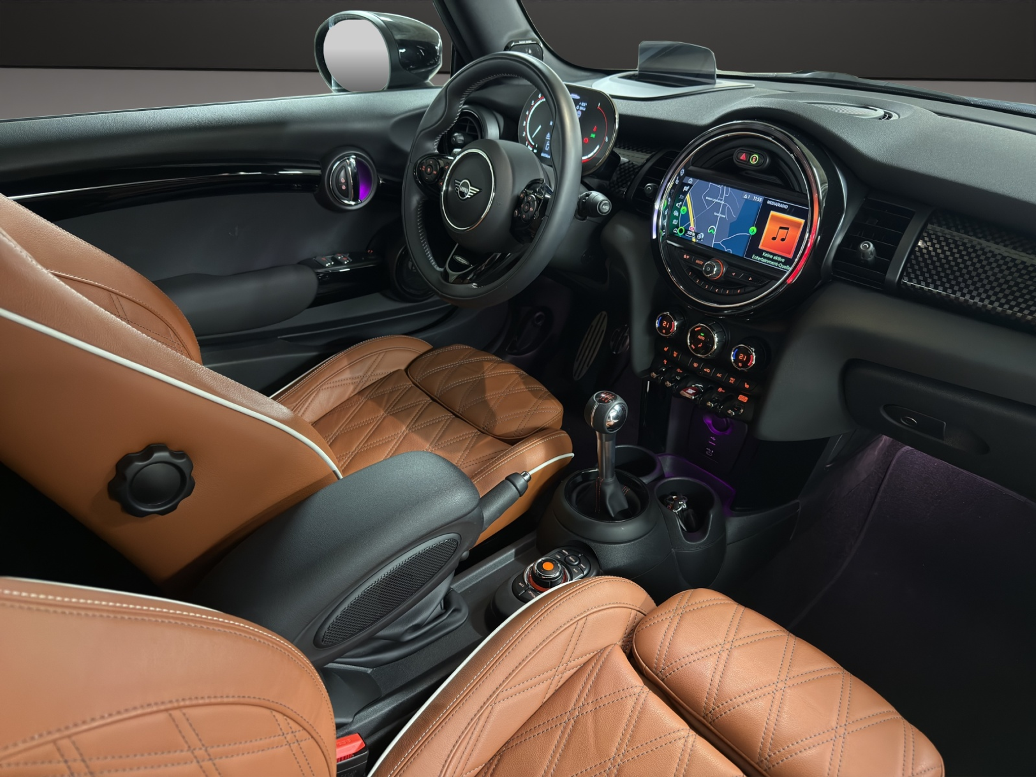 listing desktop thumbnail image 10