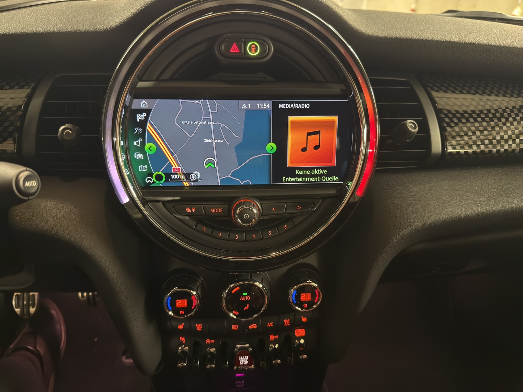 listing desktop thumbnail image 13