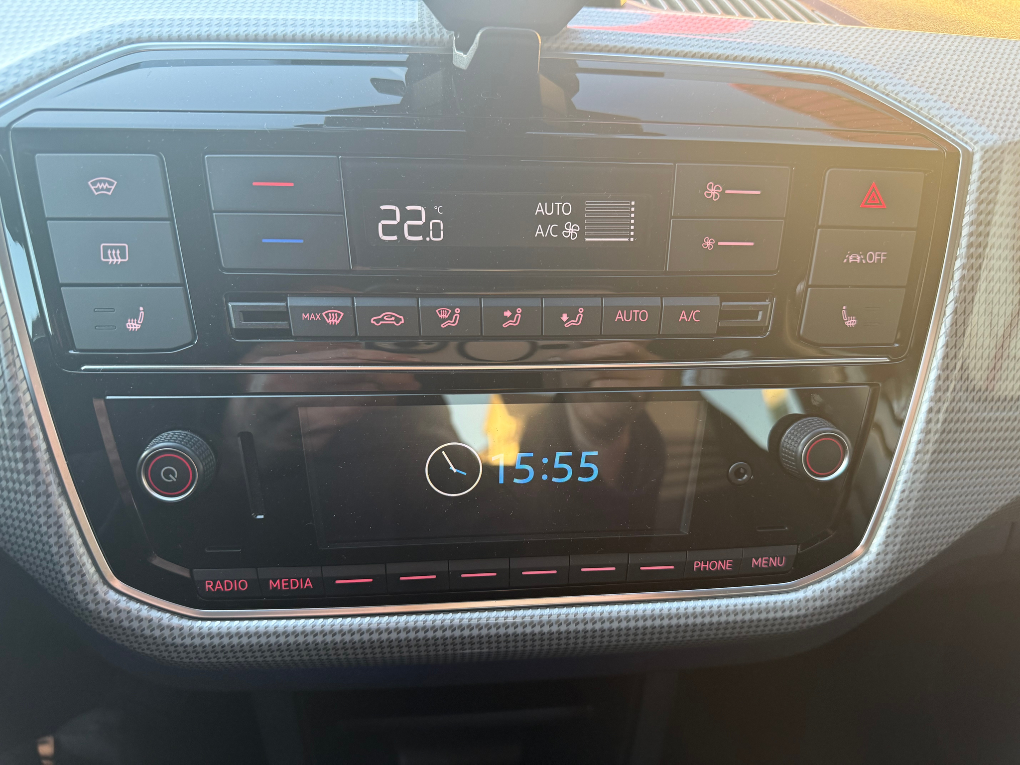 listing desktop thumbnail image 8