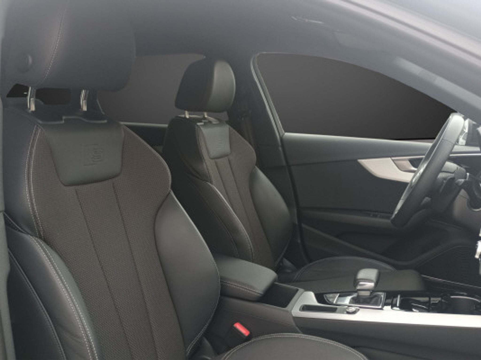 listing desktop thumbnail image 7