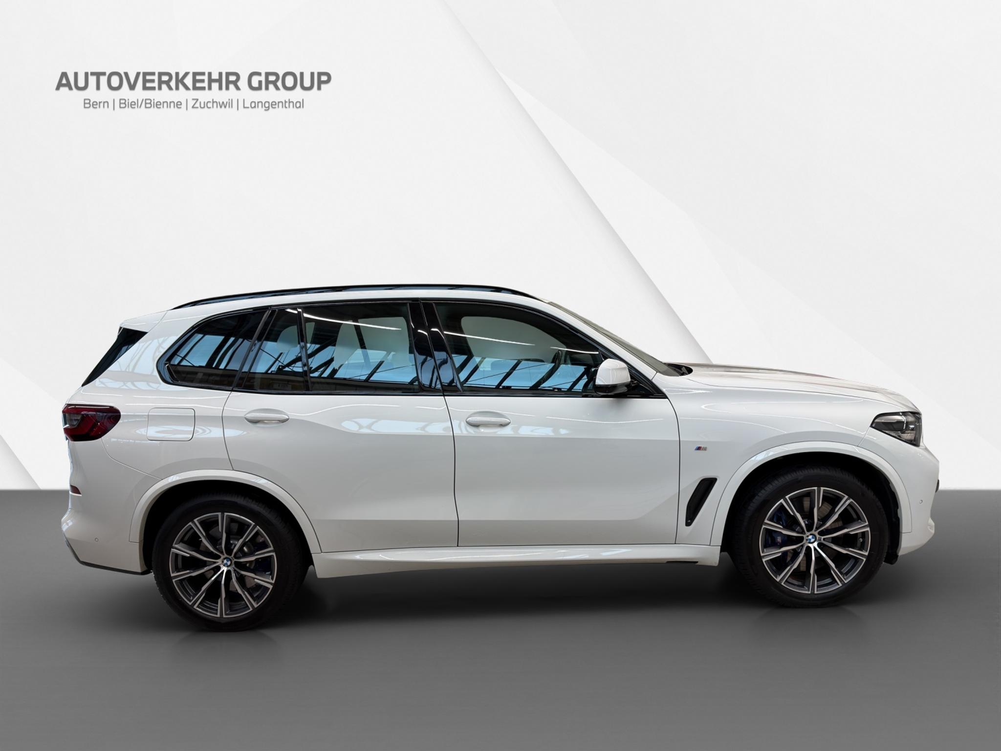 listing desktop thumbnail image 6