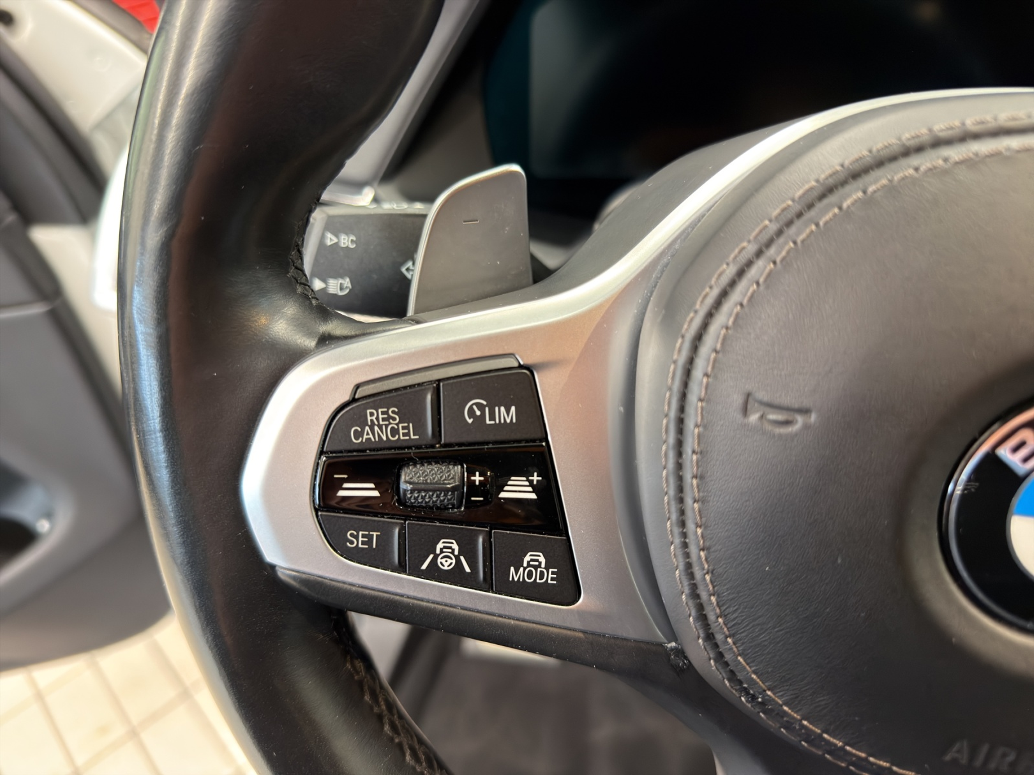 listing desktop thumbnail image 16