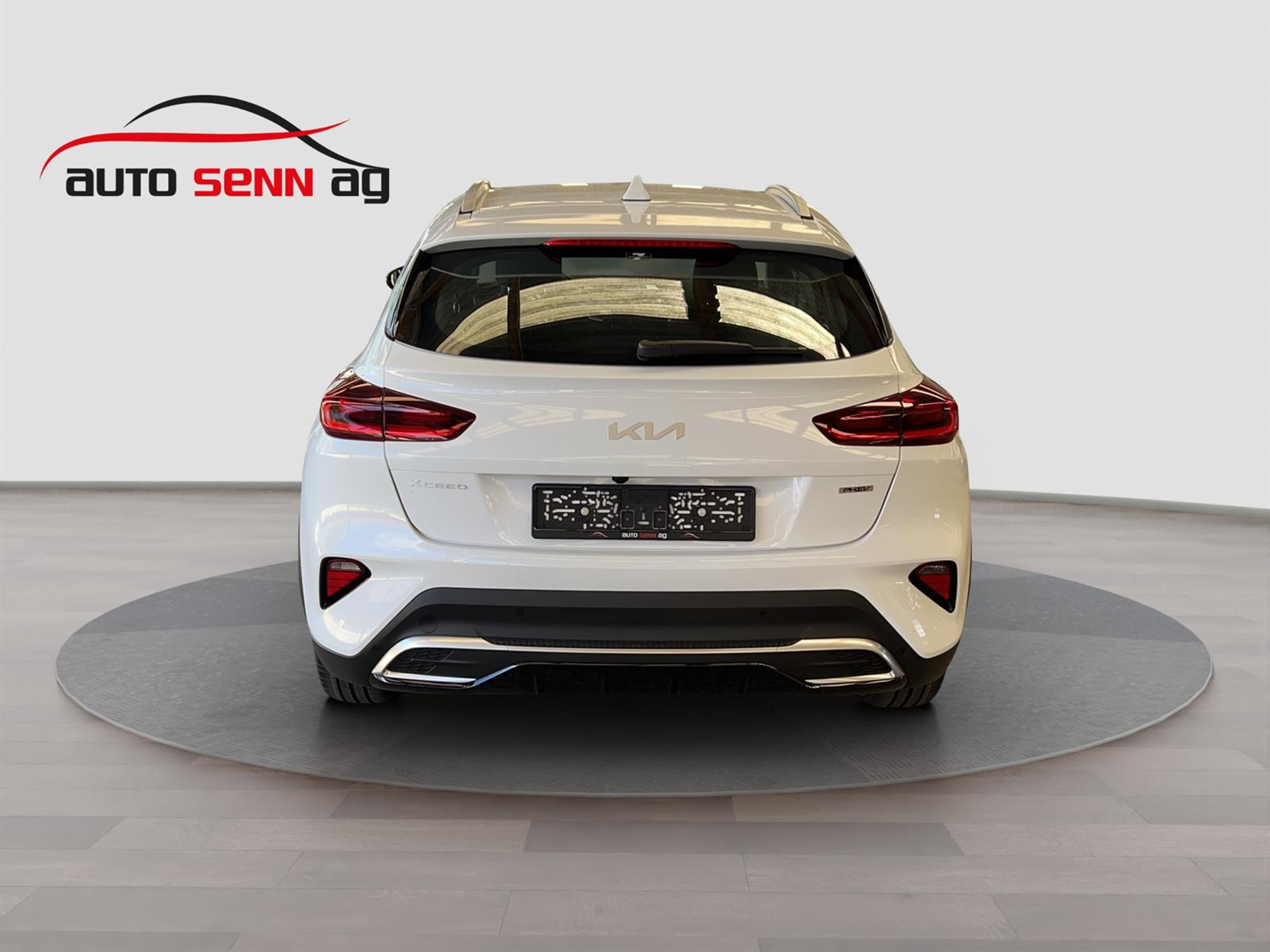 listing desktop thumbnail image 3